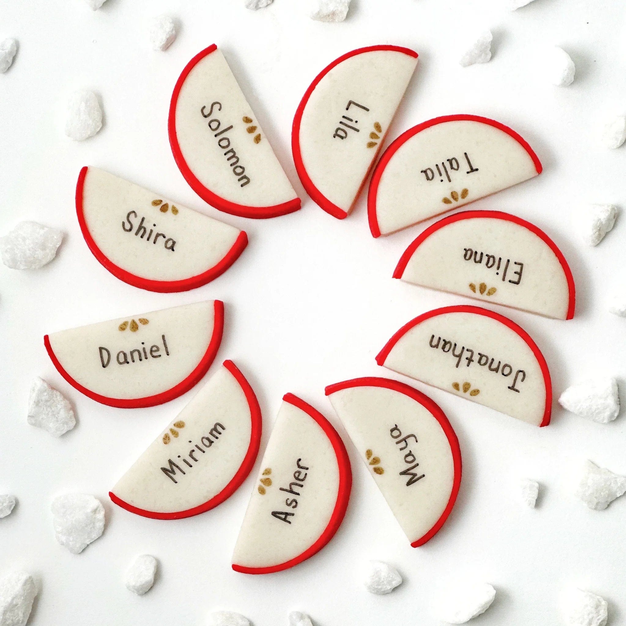 Marzipan Personalized Apple Slices Place Settings、mySite、topwebapps