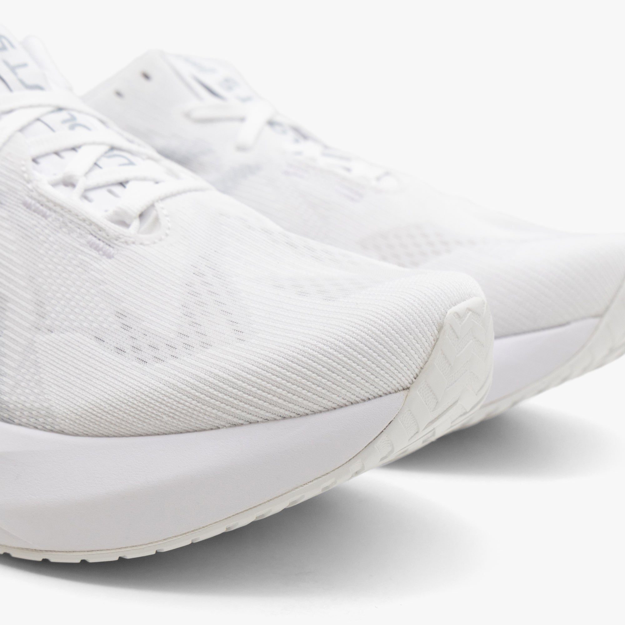  ASICS Novablast 5 White / Piedmont Grey、mySite、merchandisen