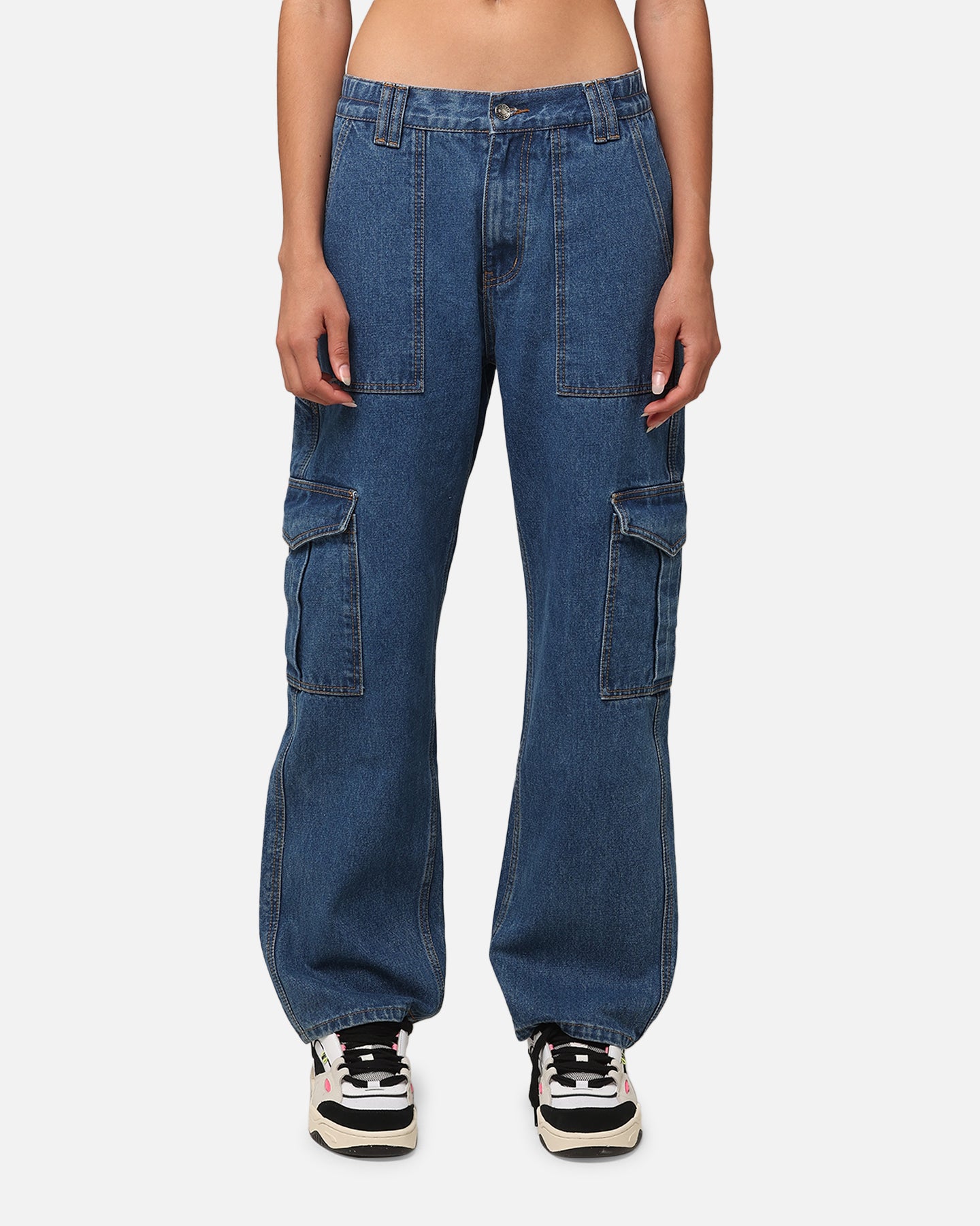 {product_title} - {shop_name}