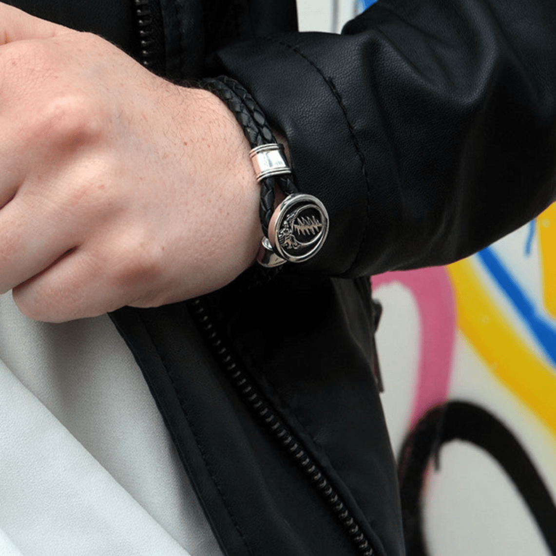 Grateful Dead Steal Your Face Bracelet on Black Leather、mySite、topwebapps