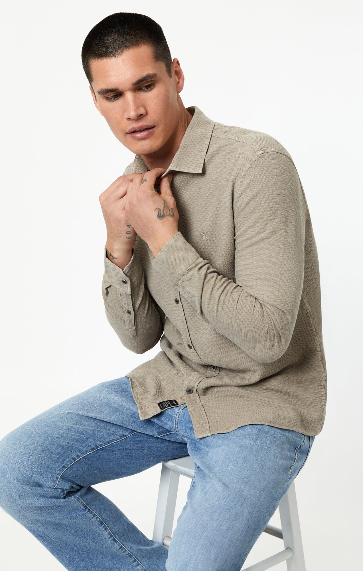 {product_title} - {shop_name}