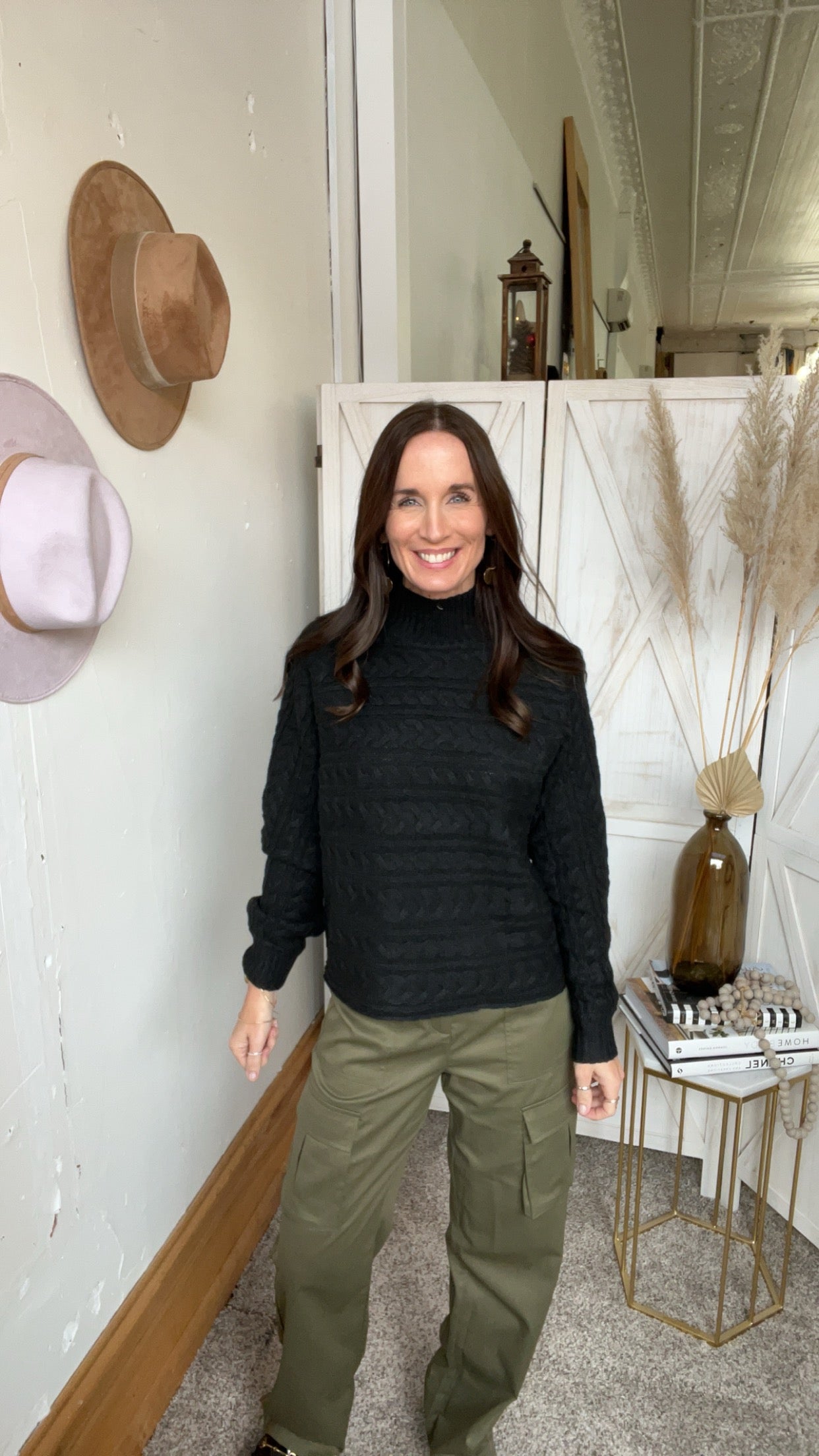 Hannah’s Cable Sweater、mySite、garagedoors4me