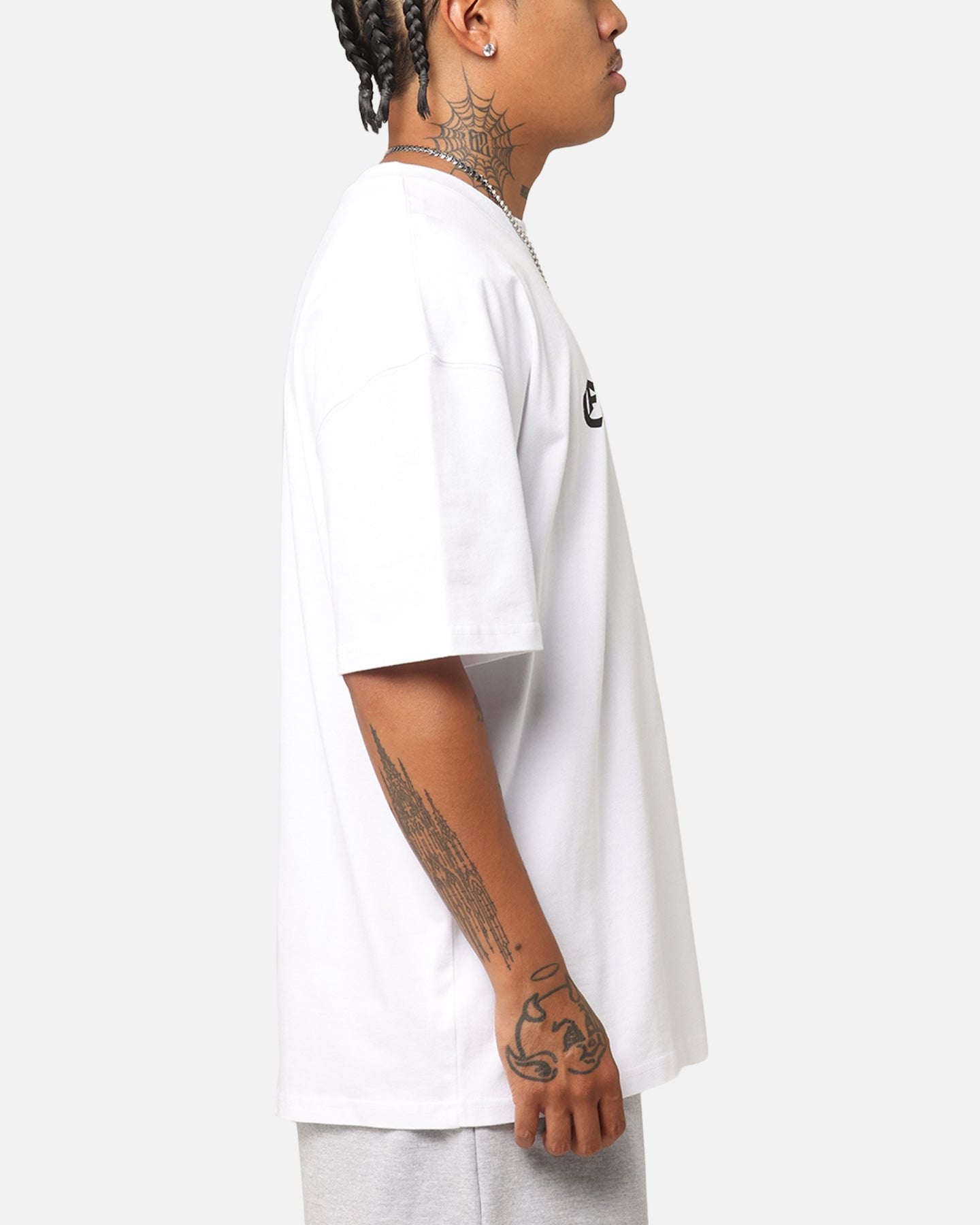 {product_title} - {shop_name}