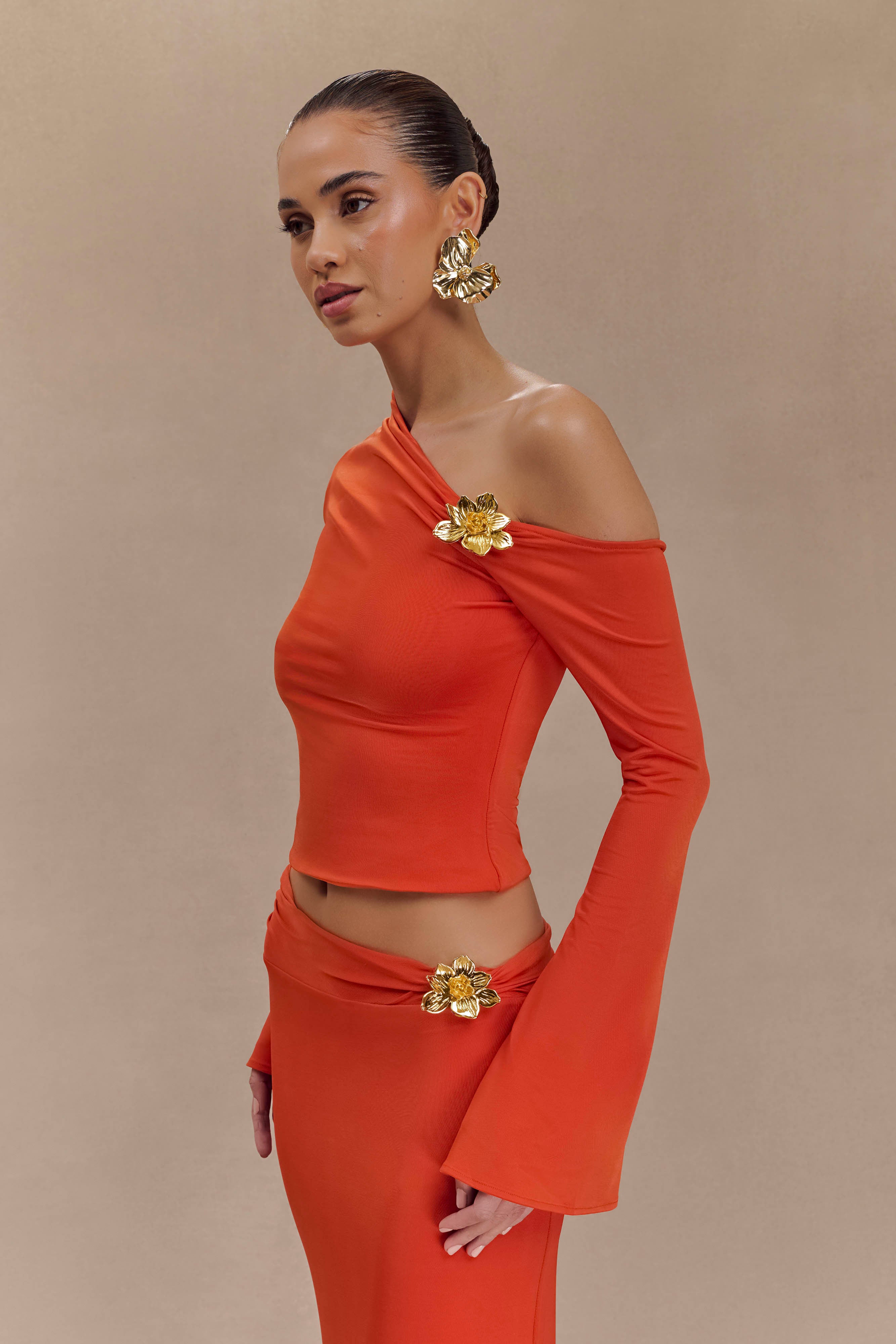 Ainsley Asymmetrical Long Sleeve Top With Floral Hardware - Burnt Orange、mySite、solidvoid