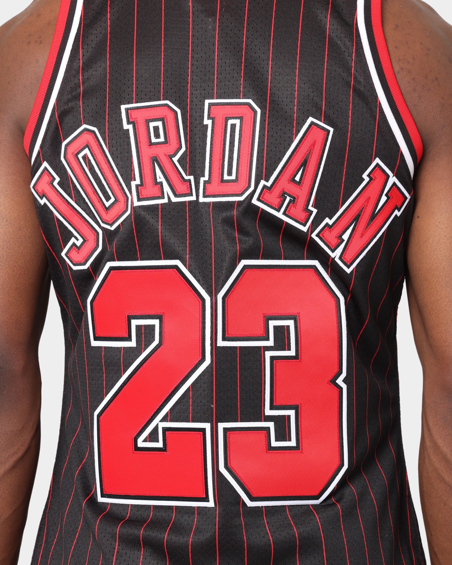 Mitchell & Ness Chicago Bulls Michael Jordan '95-'96 #23 Authentic Jersey Black、mySite、zt4zffjzw