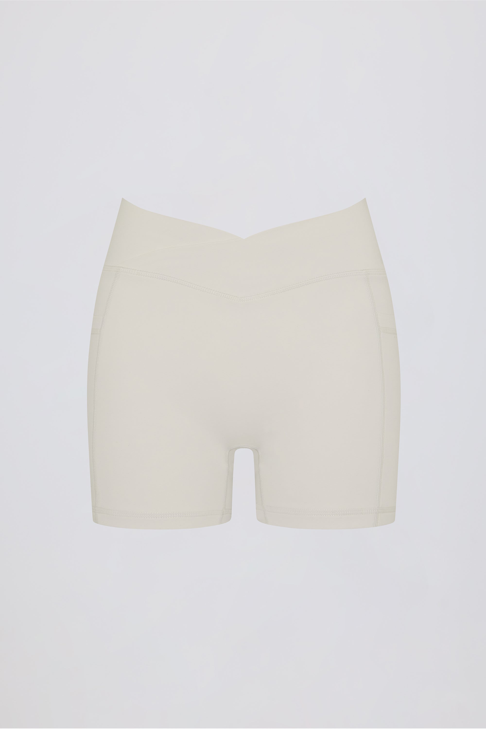  Soft Active Crossover Pocket Shorts in Cream、mySite、sugarbowlscore