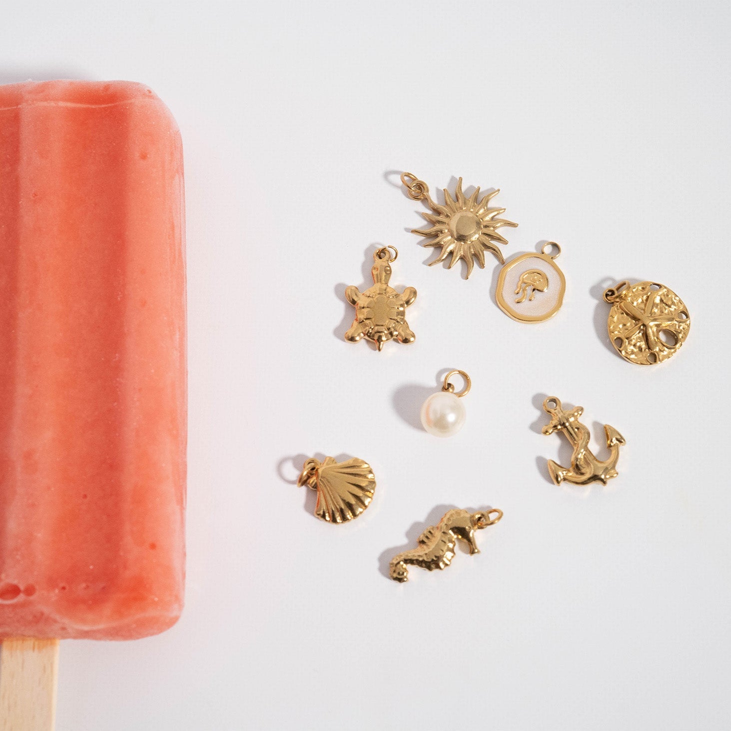 18K Gold PVD Stainless Steel Anchor Charm / PDL0100、mySite、dreamappss