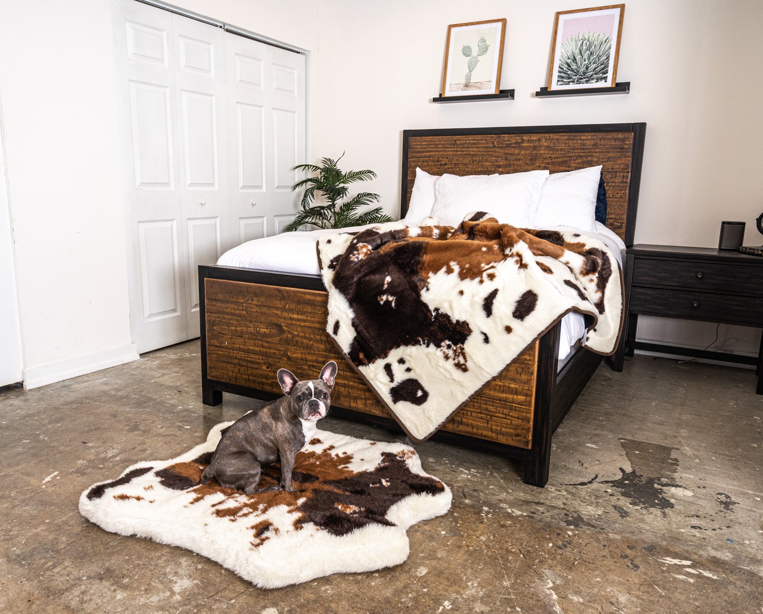 PupRug™ Junior Memory Foam Bed + Matching Waterproof Blanket Bundle - Brown Faux Cowhide、mySite、solidvoid