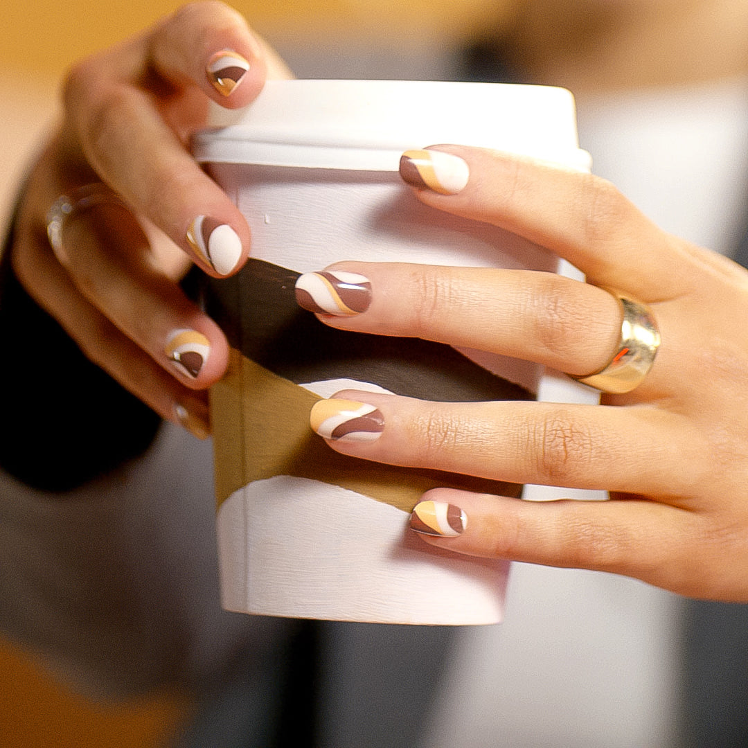 Latte Swirls | Short | Round、mySite、solidvoid