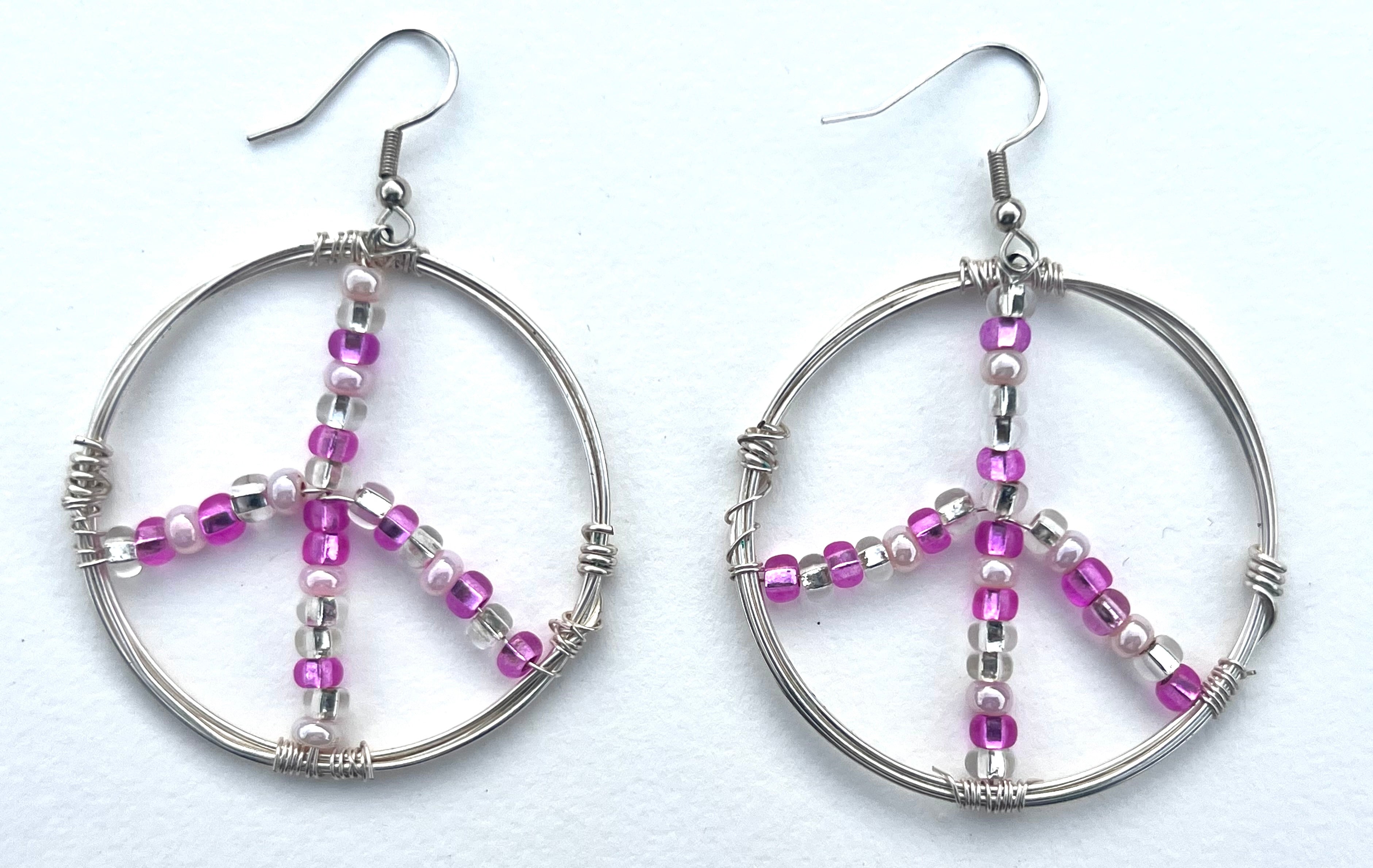 Wire-Wrapped Peace Earrings with Pink Round Beads、mySite、topwebapps
