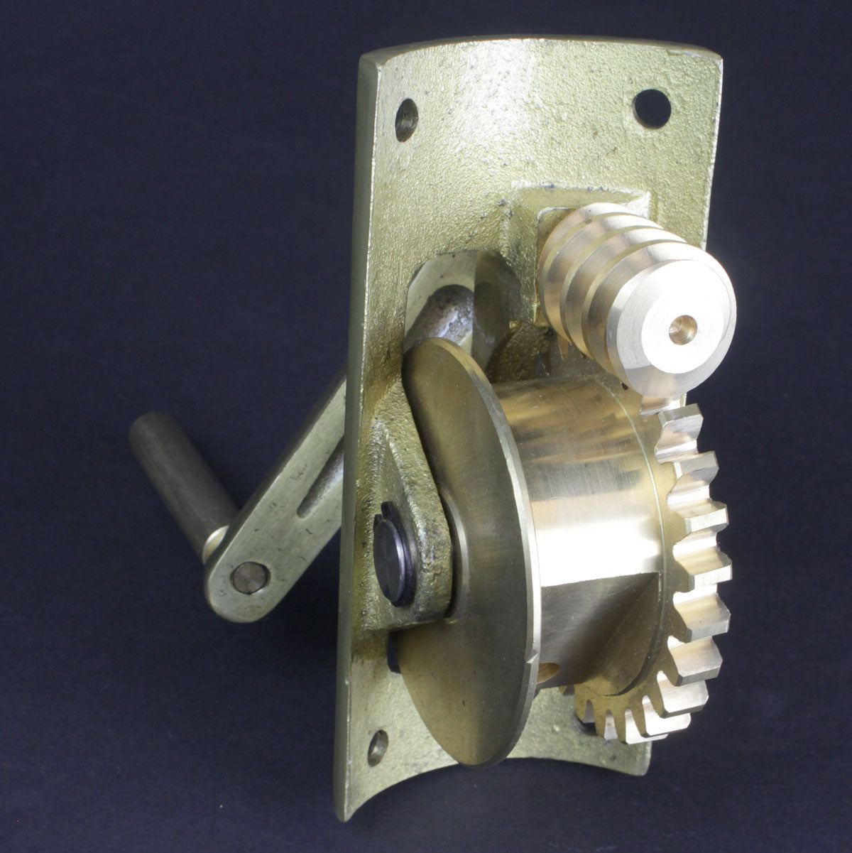 Net Post Replacement Brass Winder and Handle (Round Posts)