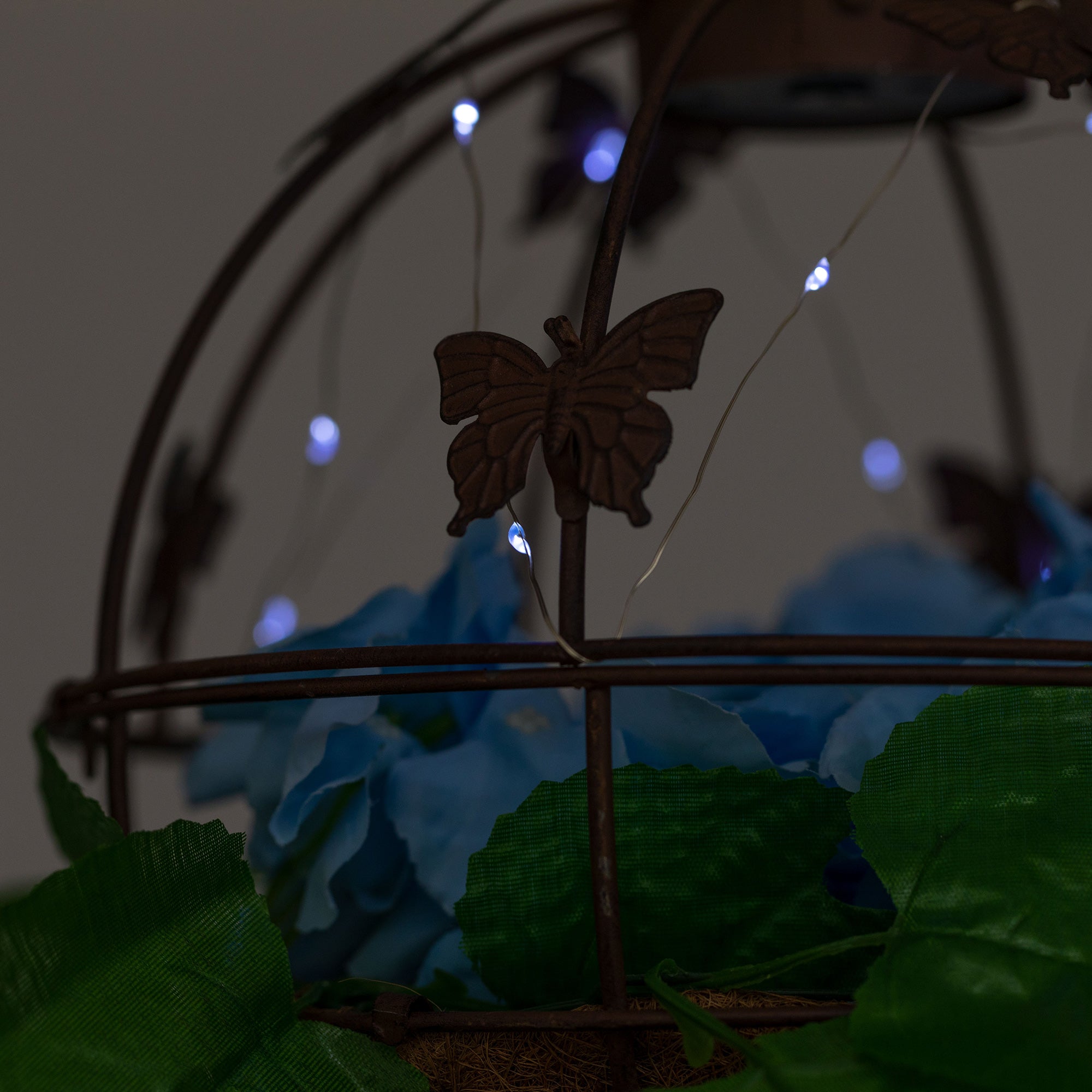 Garden Sphere Solar Planter、mySite、camillekostekn