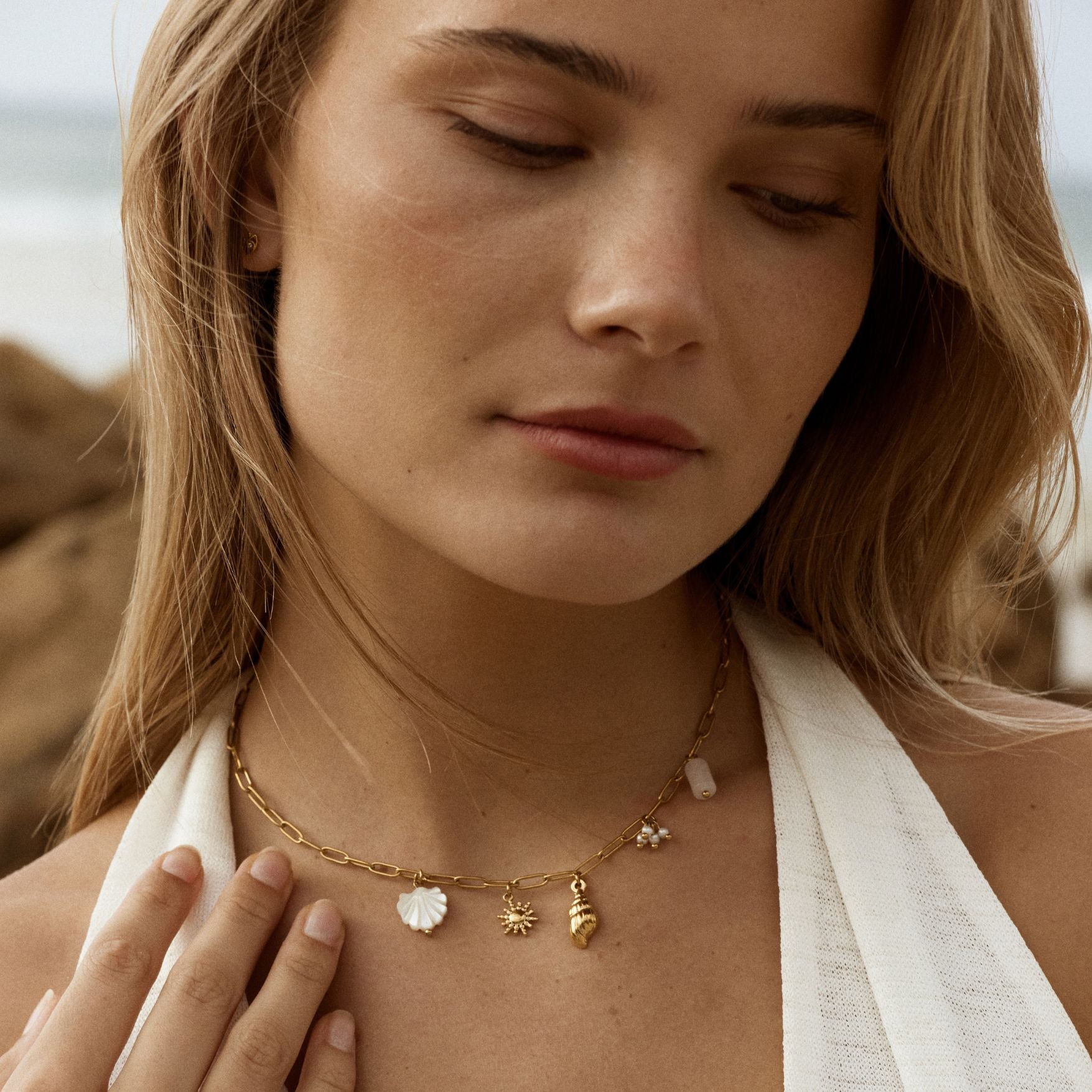 Capri Choker、mySite、hinf8tx79