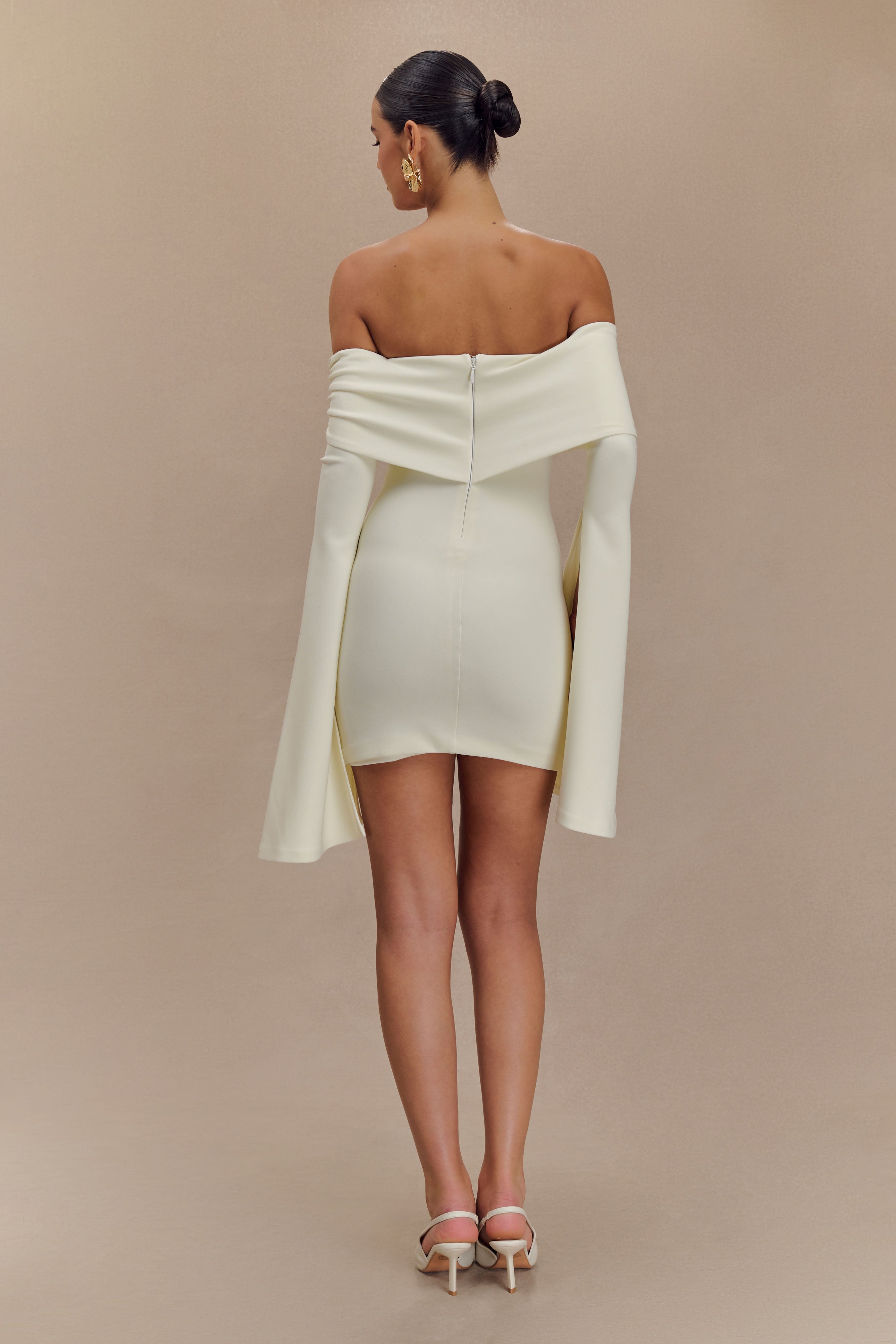 Dominique Off Shoulder Long Sleeve Mini Dress - Ivory、mySite、solidvoid