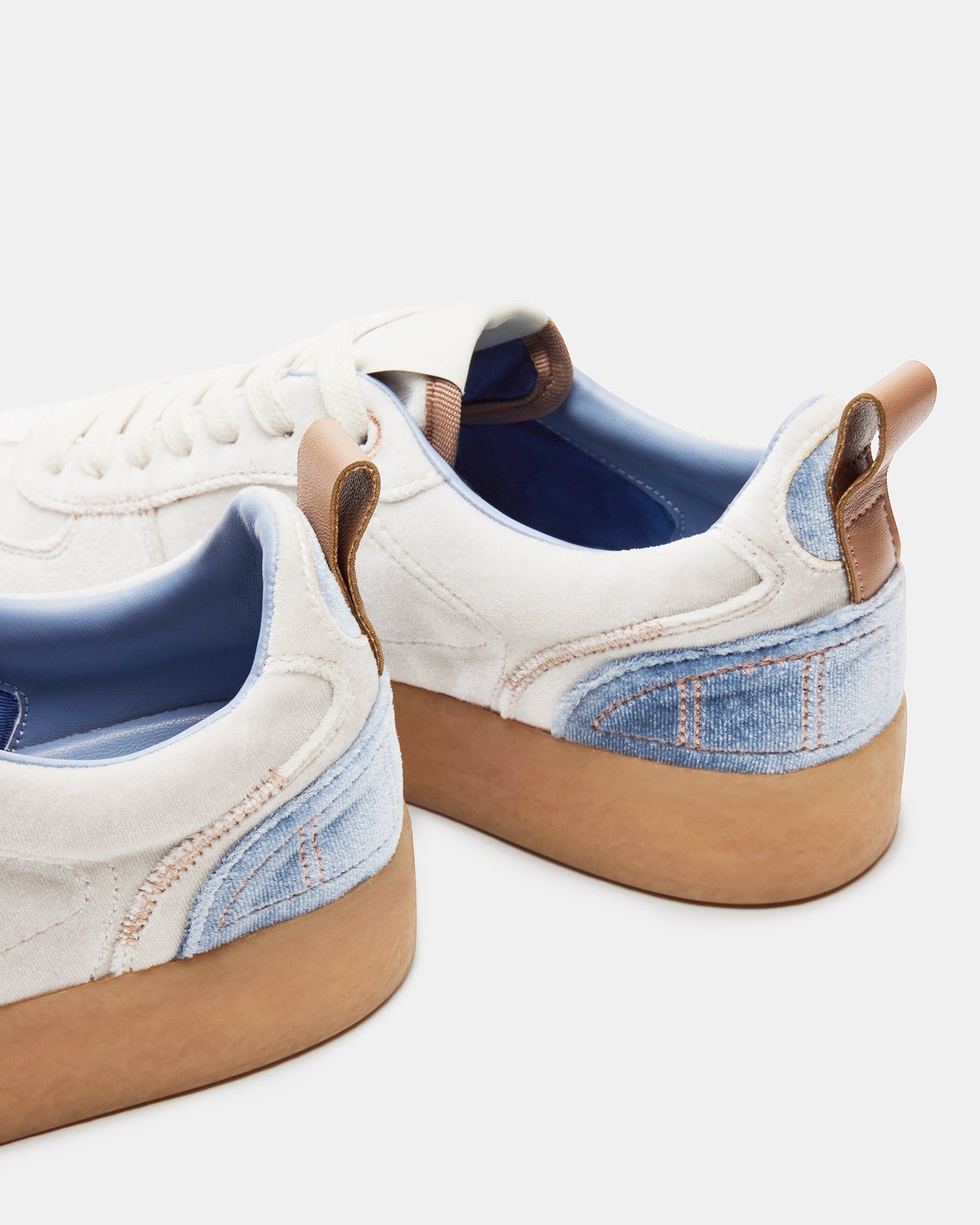 TUCKER WHITE - SM REBOOTED、mySite、gtrtttuynbv