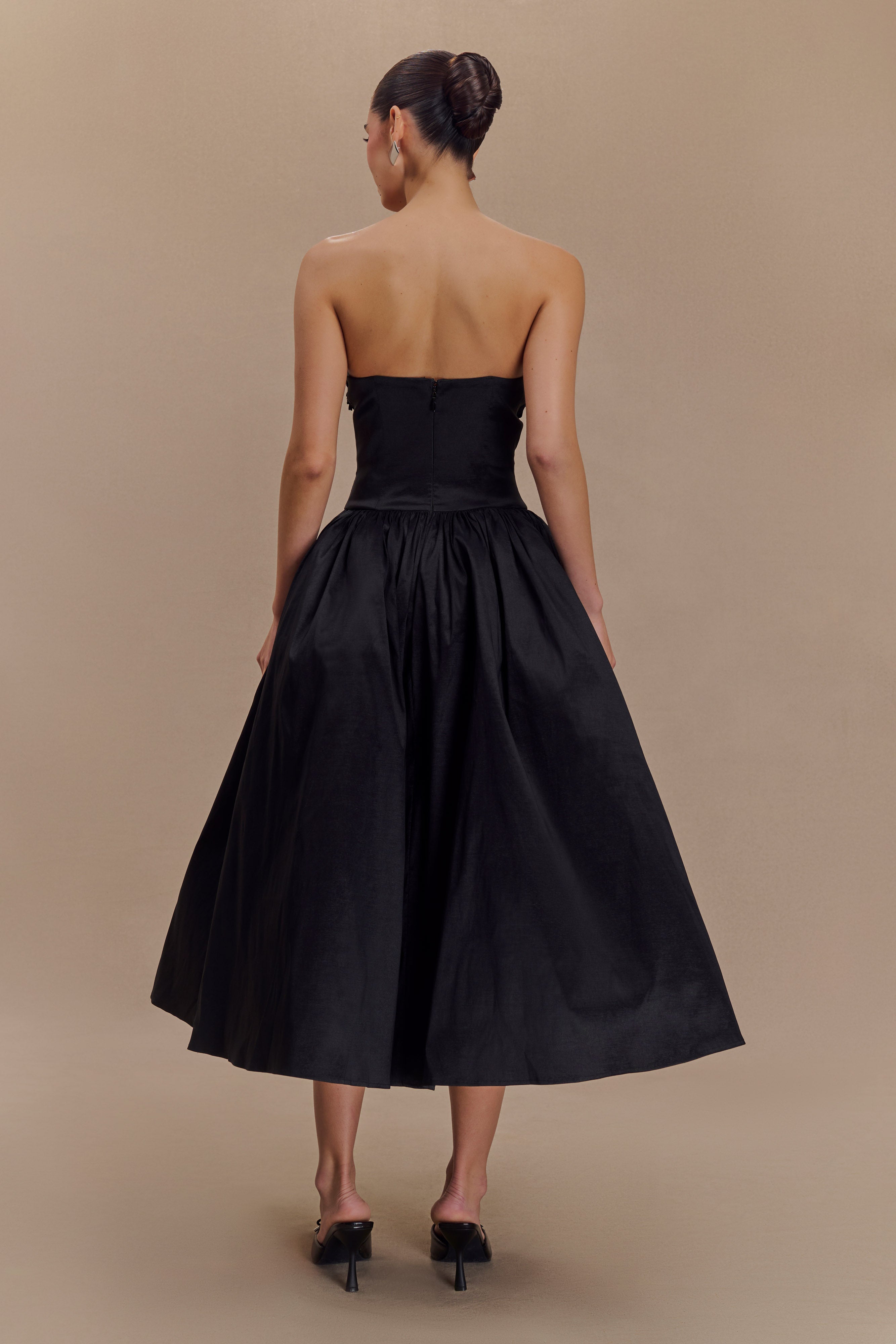 Elyssa Embroidered Midi Dress - Black、mySite、solidvoid