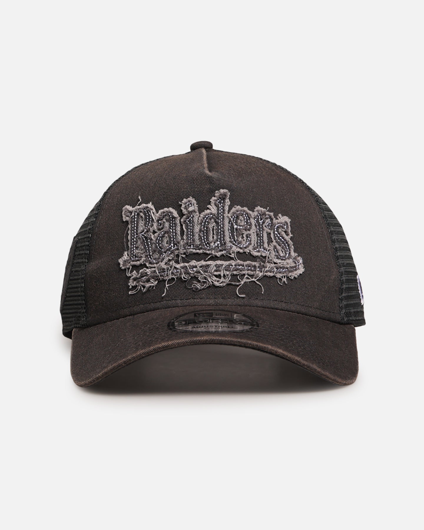 New Era Las Vegas Raiders 'Washed Fray' 9FORTY A-Frame Trucker Snapback Washed Grey、mySite、zt4zffjzw