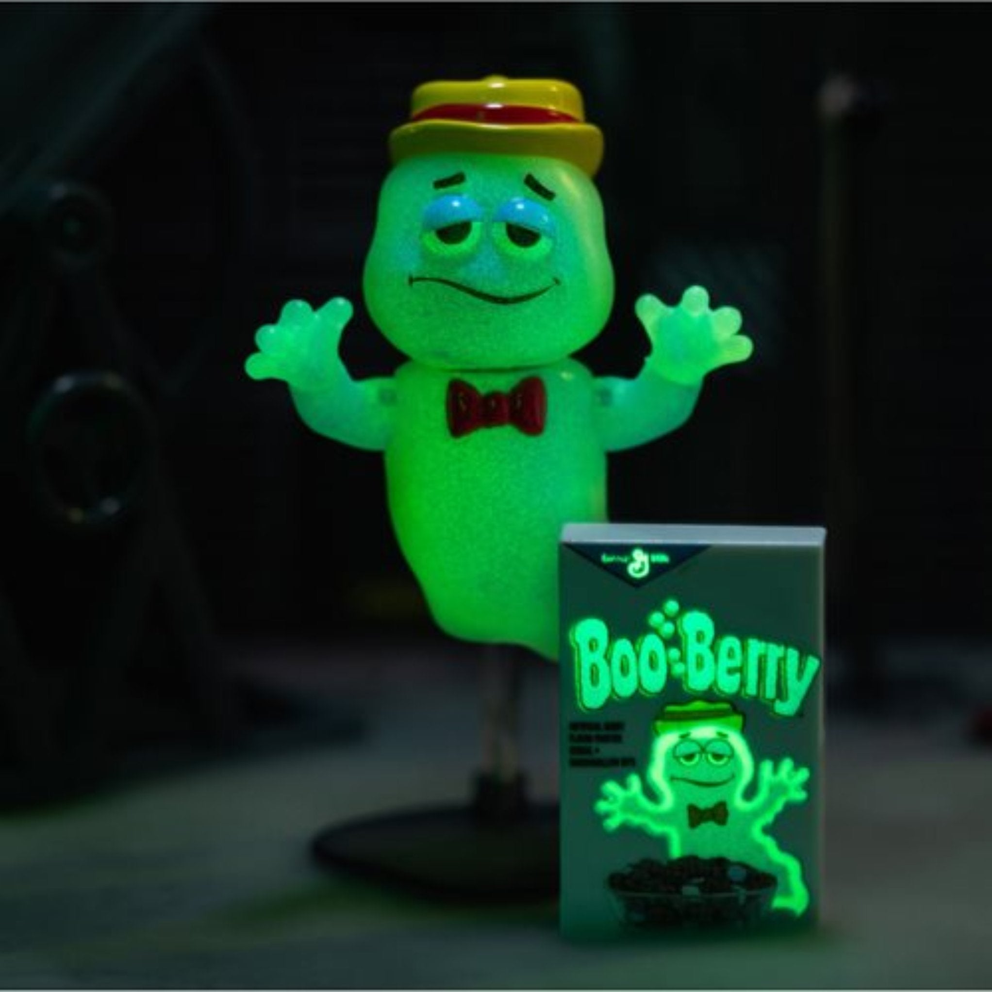 Jada Toys Mascot Series General Mills Exclusive Glow-in-the-Dark Booberry (1/12 Scale)、mySite、hgirdovlk