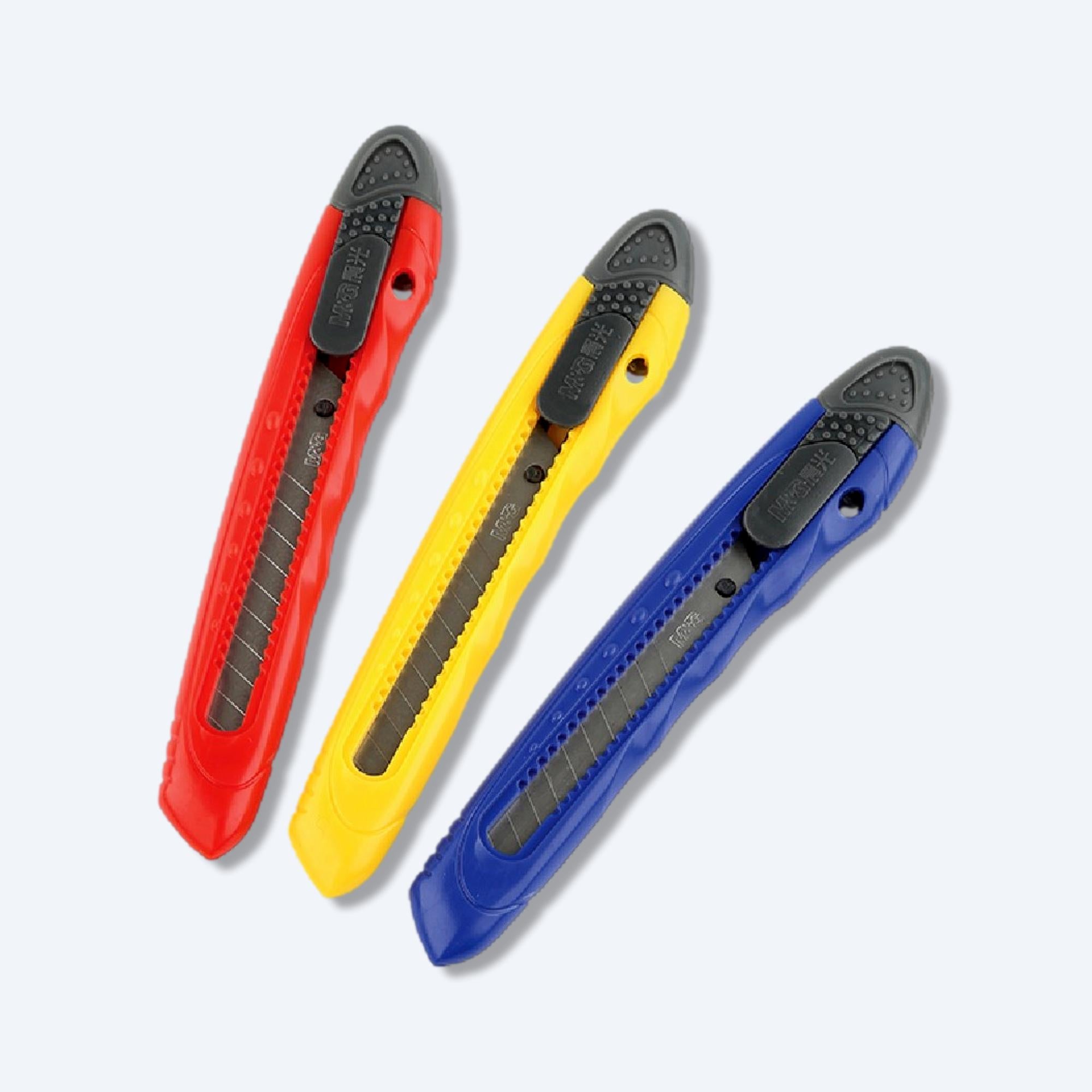 M&G - 顏色隨機發貨晨光經濟型細鎅刀 ASS91323、mySite、g9winljtr