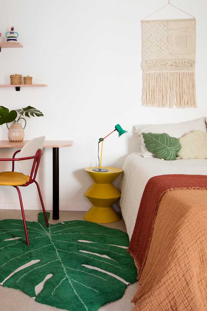 KNITTED CUSHION BABY LEAF、mySite、gigharbornorthrealestate