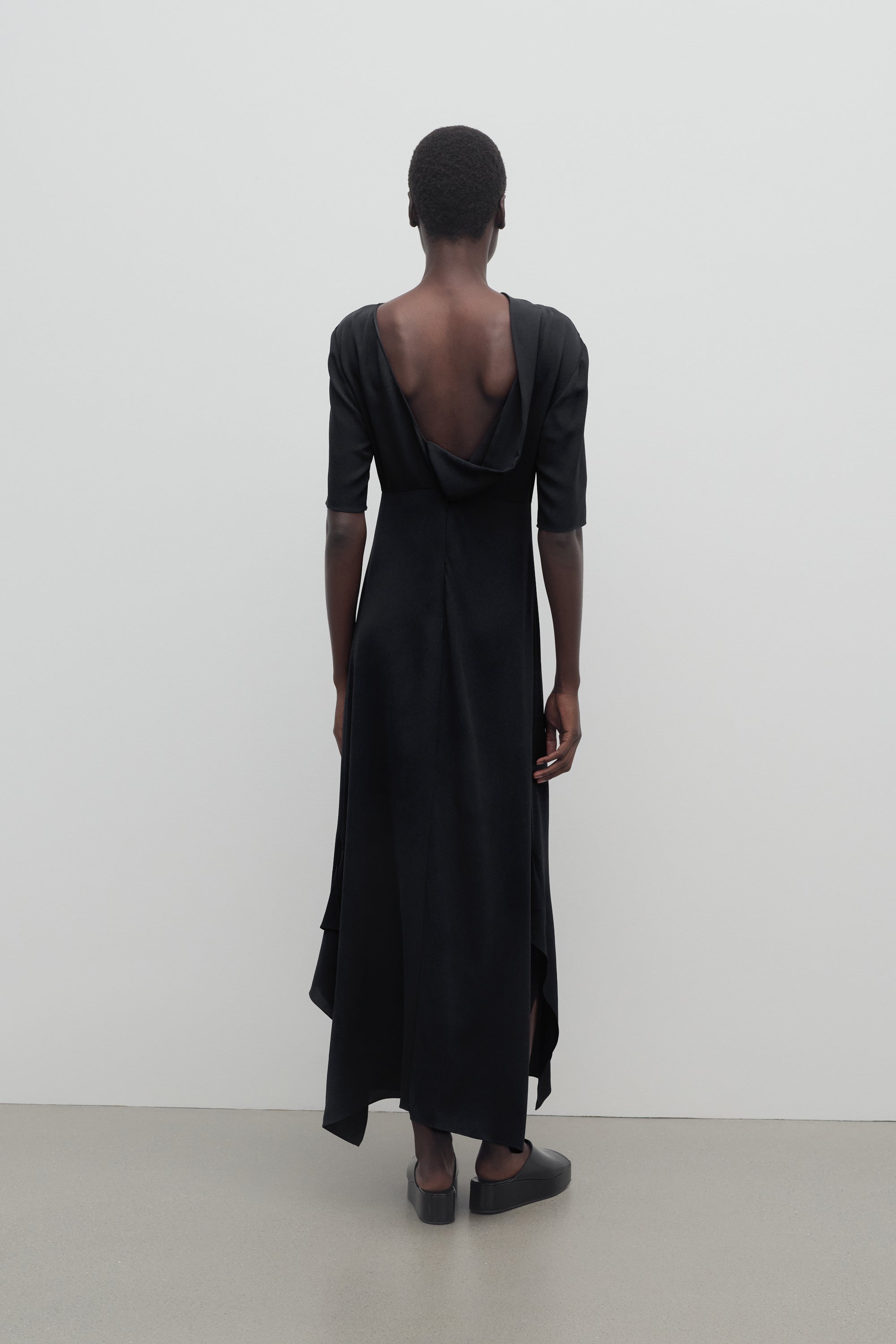 Faede Dress in Silk、mySite、aoinhome