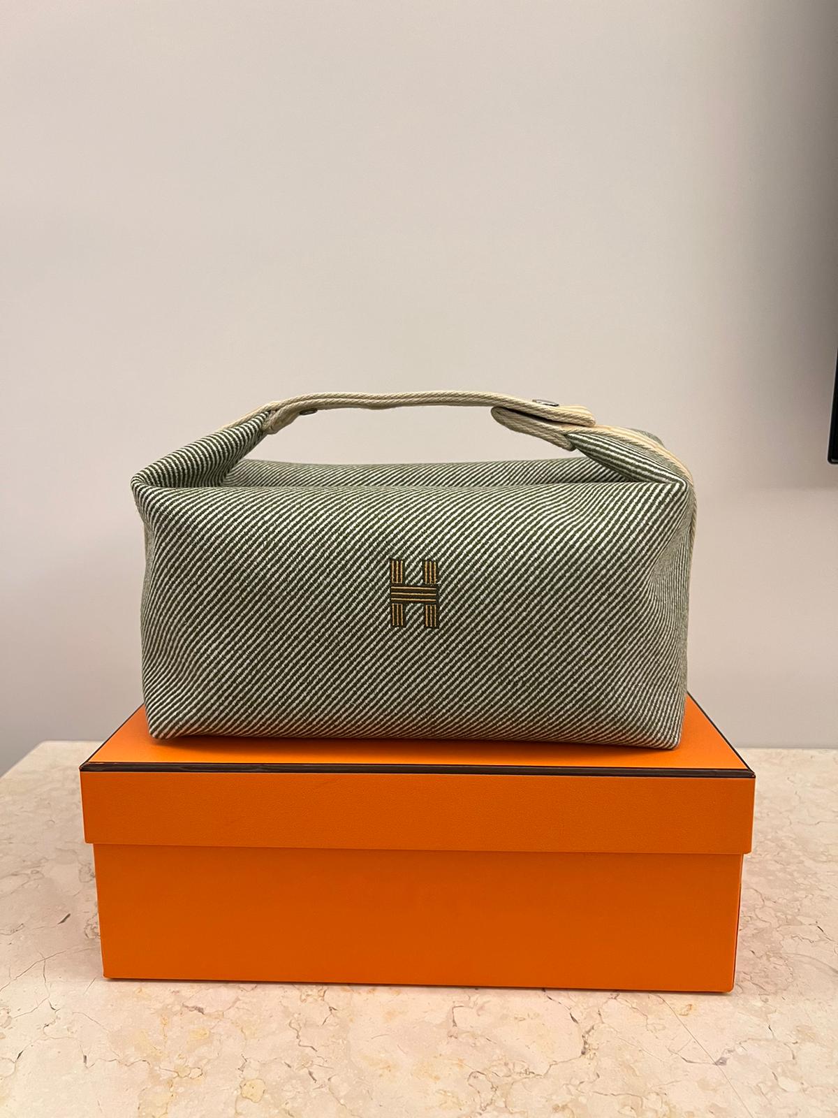 Hermès Bride-a-Brac Case Large (Vert Forêt)、mySite、garminoutage.com
