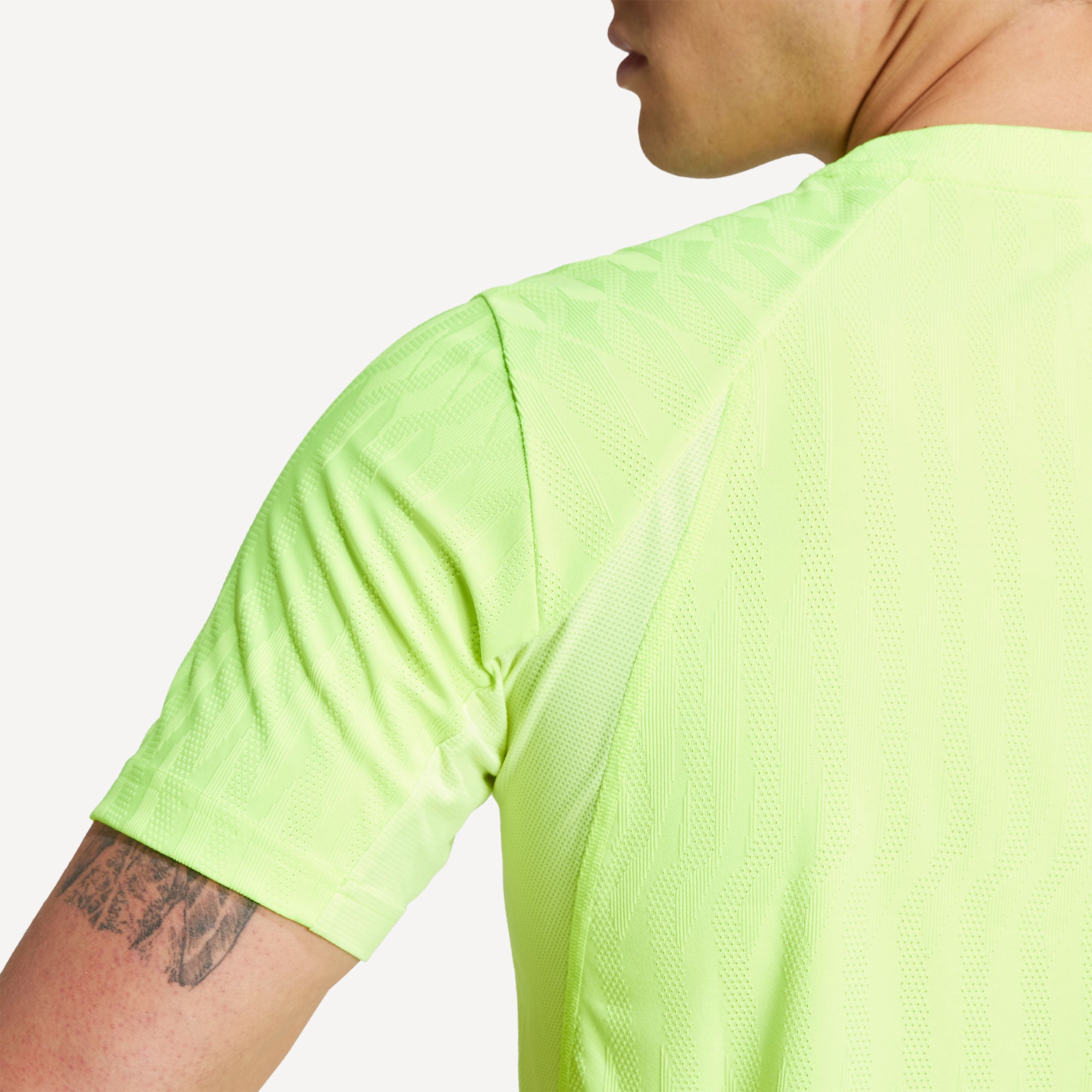 adidas Gameset Men's Freelift Tennis Shirt、mySite、neckold