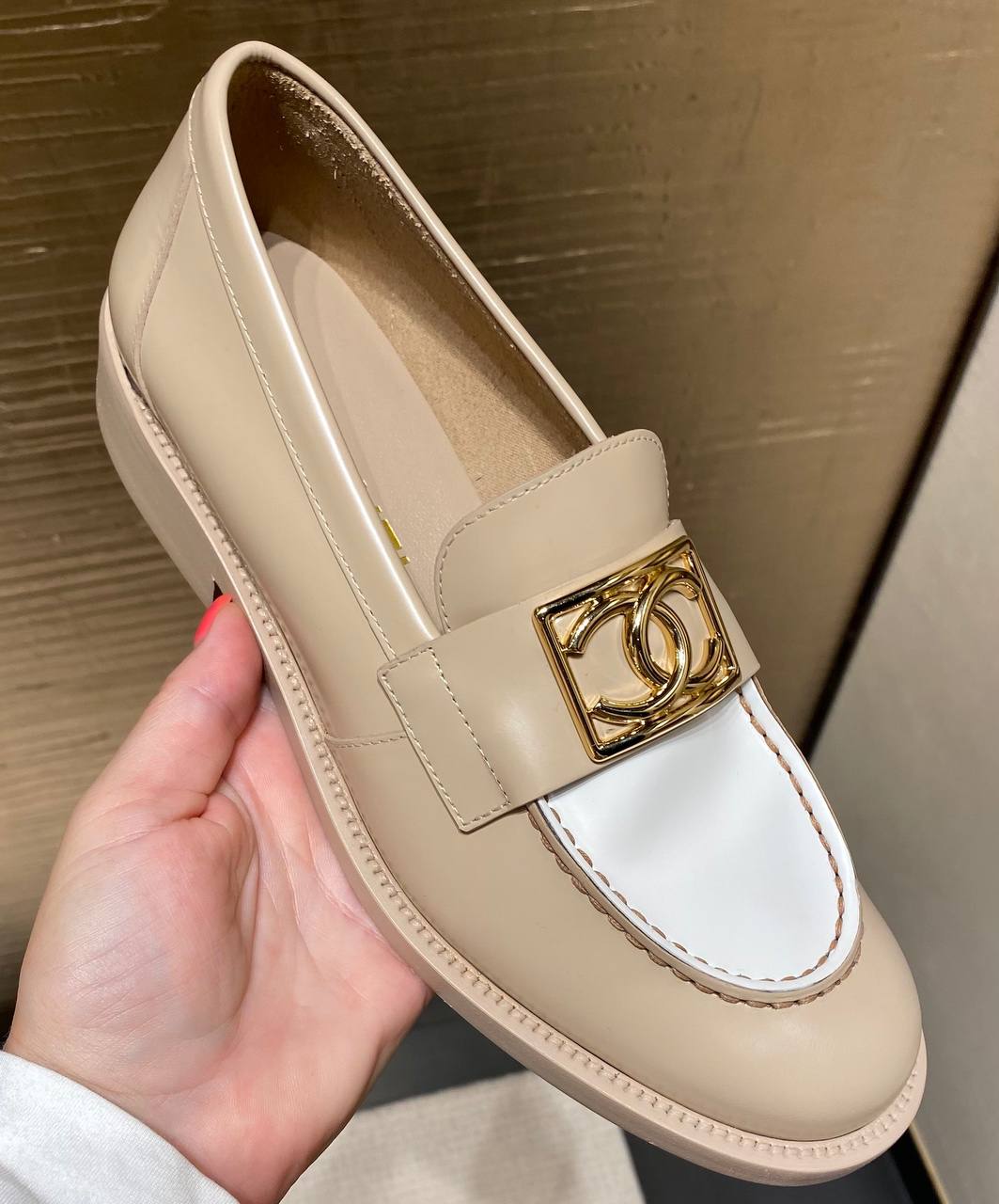 CHANEL loafers beige and white with GHW、mySite、garminoutage.com