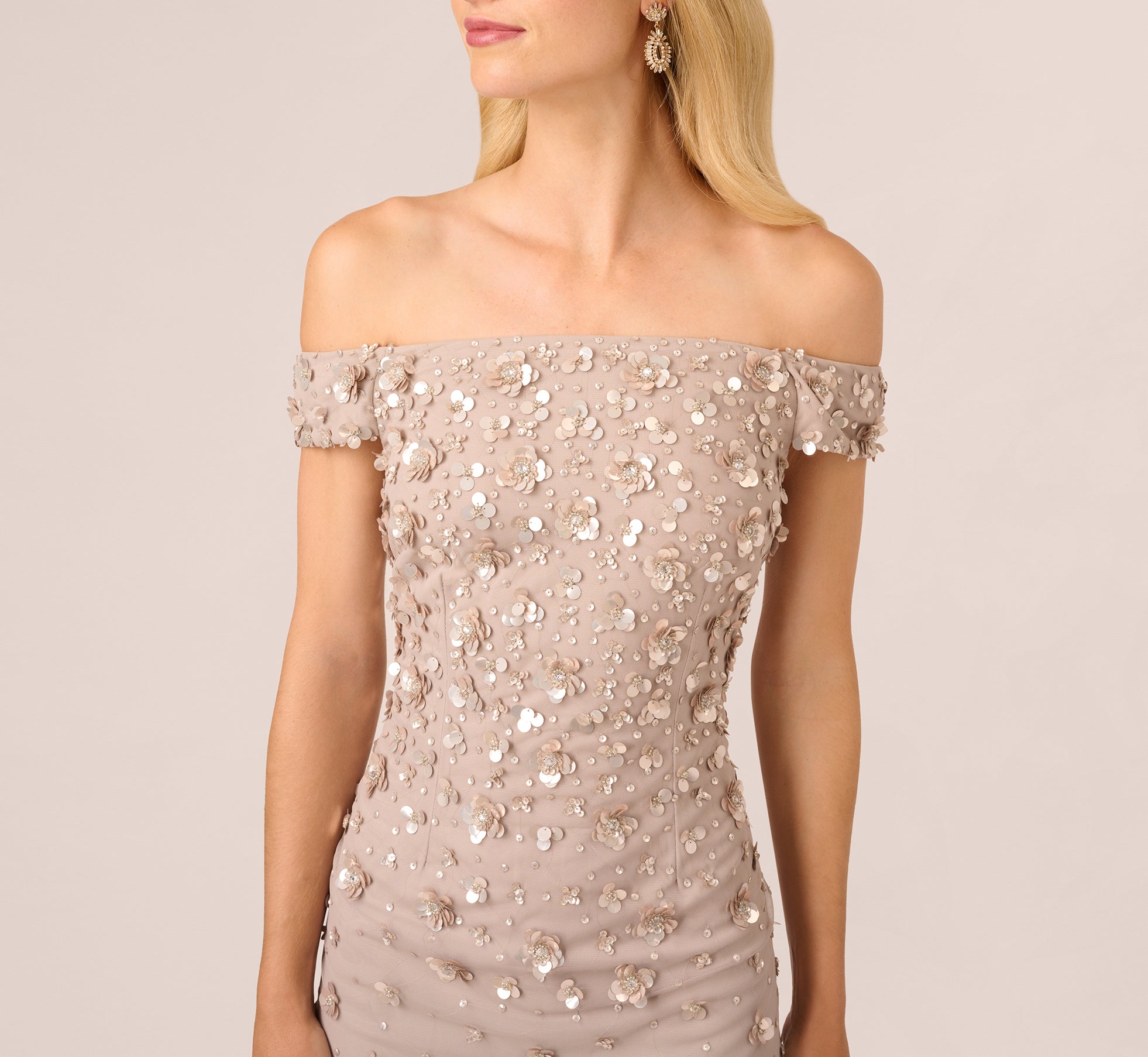 Off Shoulder Dress With Floral Embellishment In Marble、mySite、solidvoid