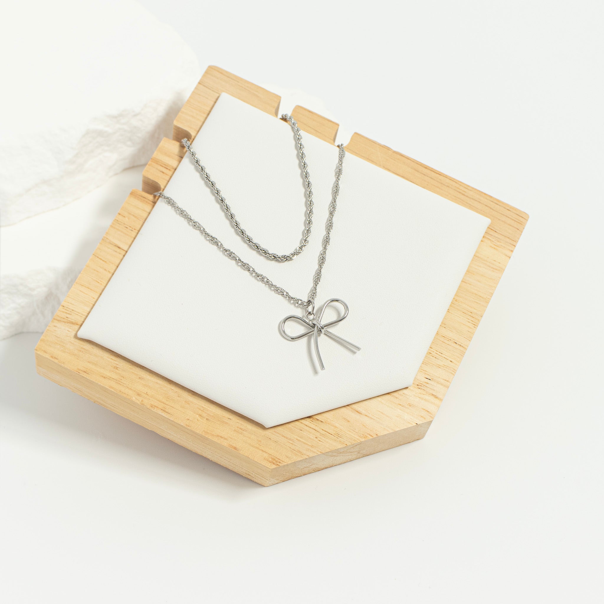 18K Gold PVD Stainless Steel Thin Bow Charm / PDL0292、mySite、dreamappss