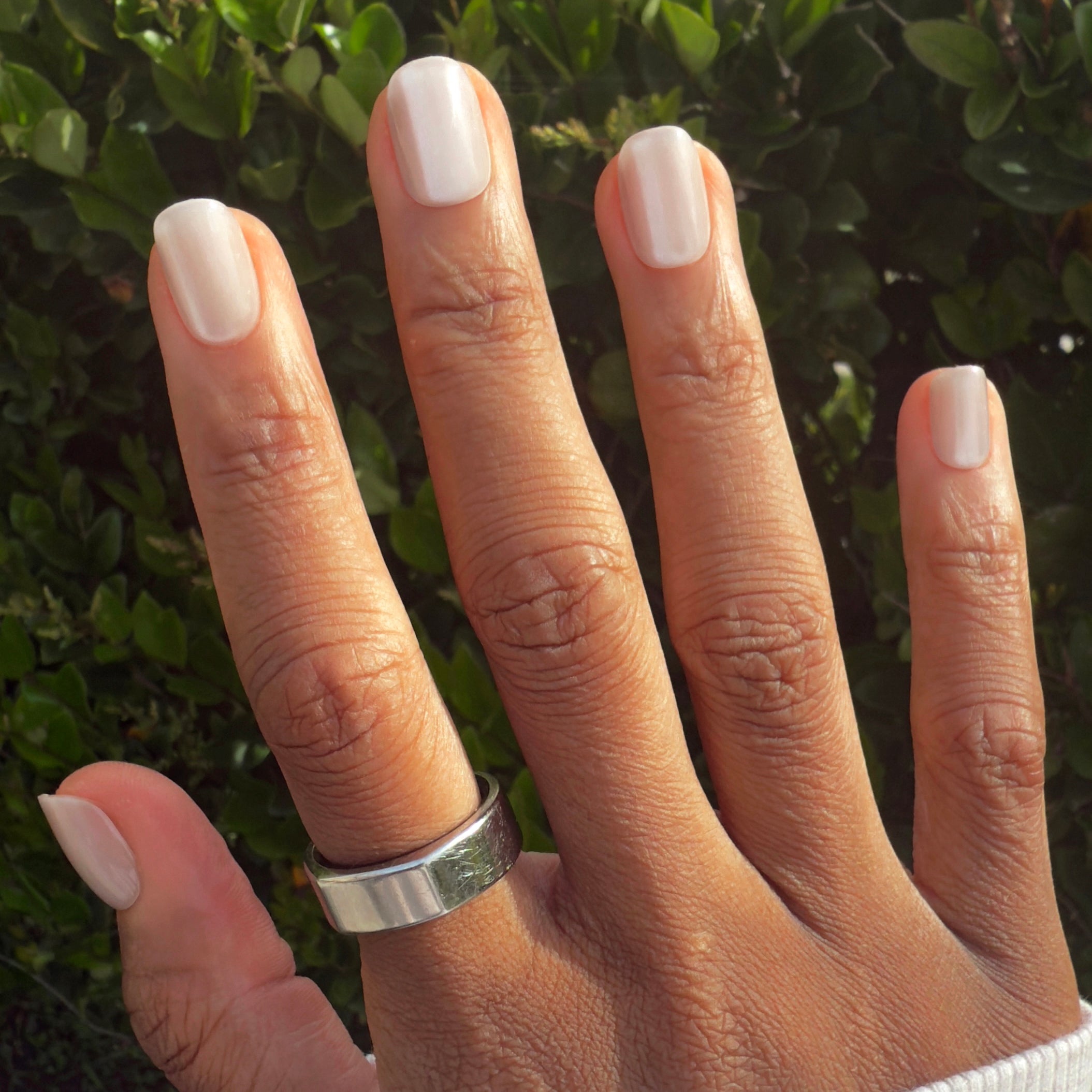 Marshmallow Velvet - Press-On | Extra Short | Squoval、mySite、solidvoid