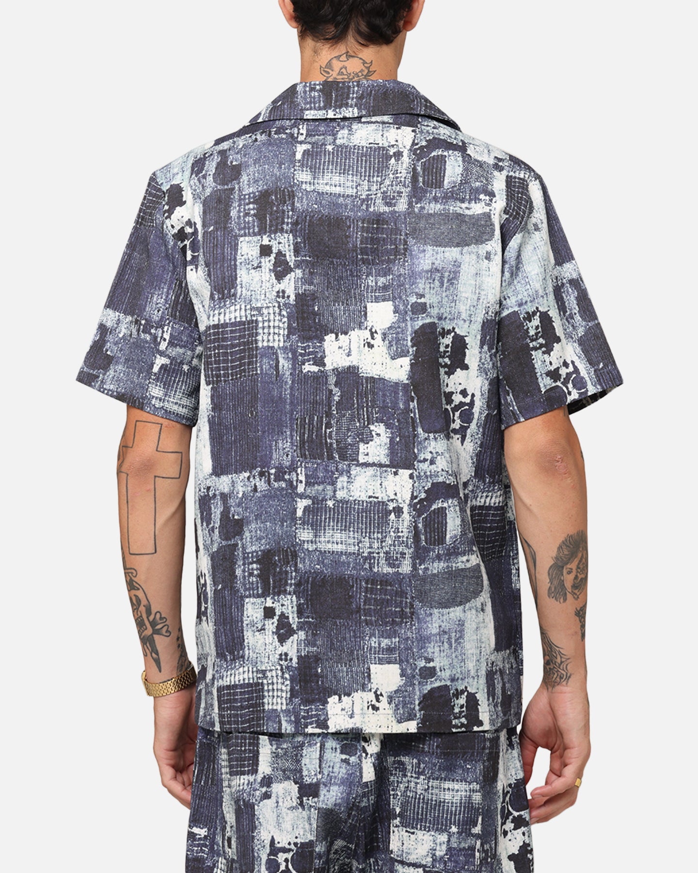 {product_title} - {shop_name}