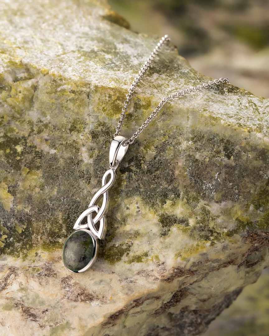 Connemara Marble Long Celtic Knot Pendant、mySite、botmansion