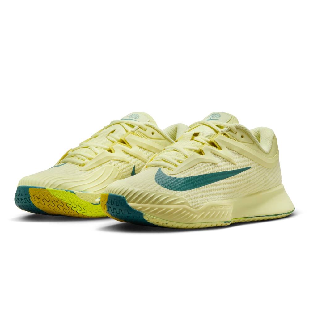 Nike Air Zoom Vapor Pro 3 Premium Women's Tennis Shoe (Luminous Green/Teal)