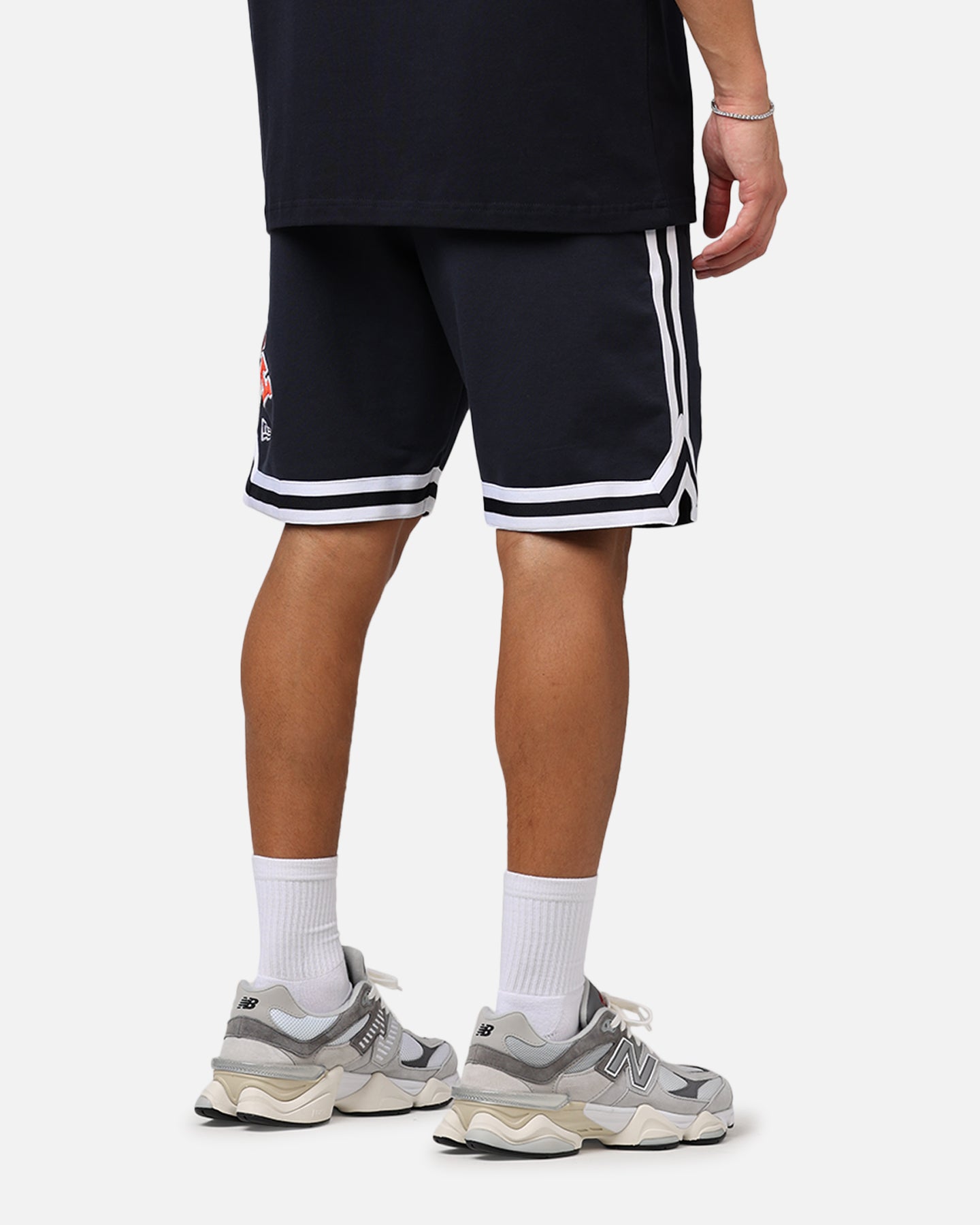 {product_title} - {shop_name}