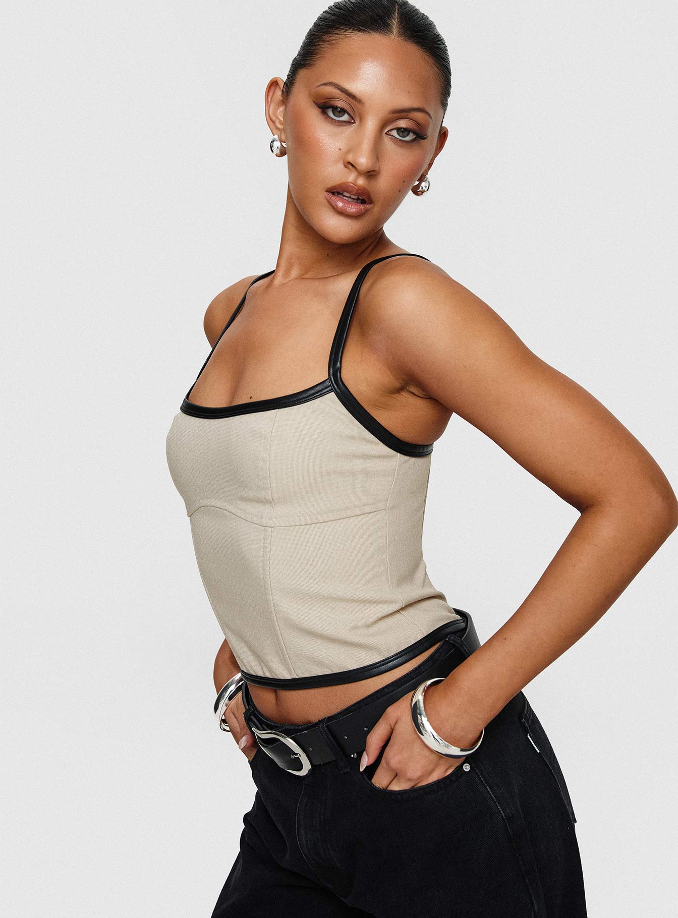 Thalorien Top Beige、mySite、solidvoid