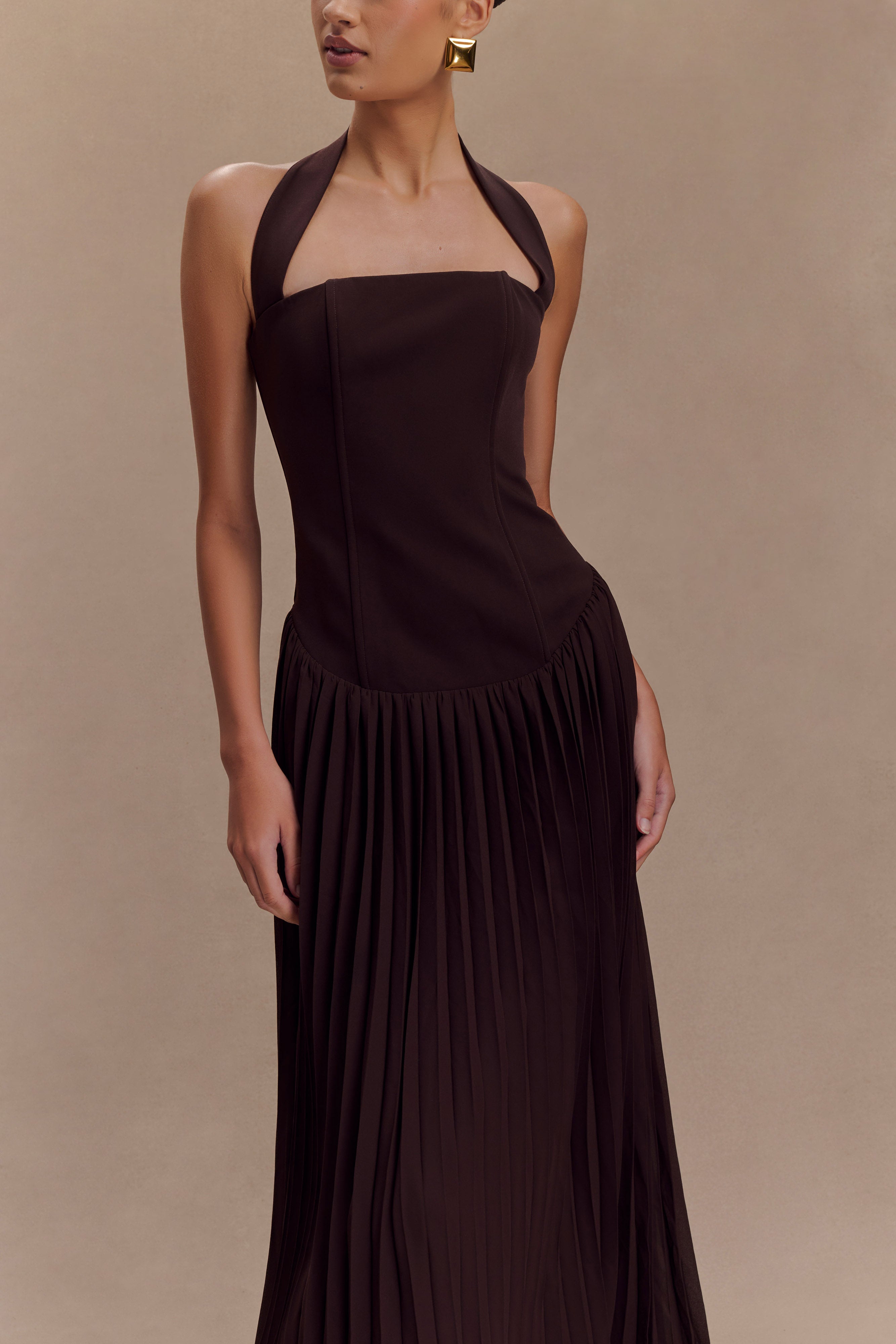 Stacie Pleated Halter Maxi Dress - Cacao、mySite、solidvoid
