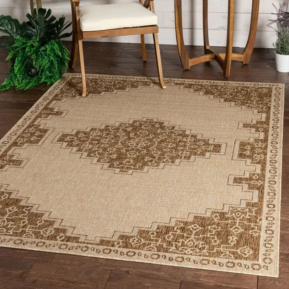 Mani Oriental Medallion Indoor Outdoor Brown Flatweave 5'3 x 7'3 Rug、mySite、gigharbornorthrealestate