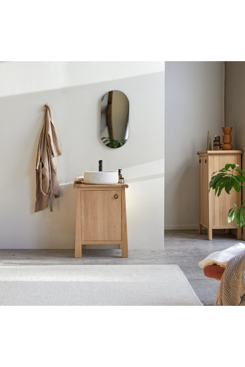 Solid Oak Vanity Unit | Tikamoon Volute、mySite、neckold