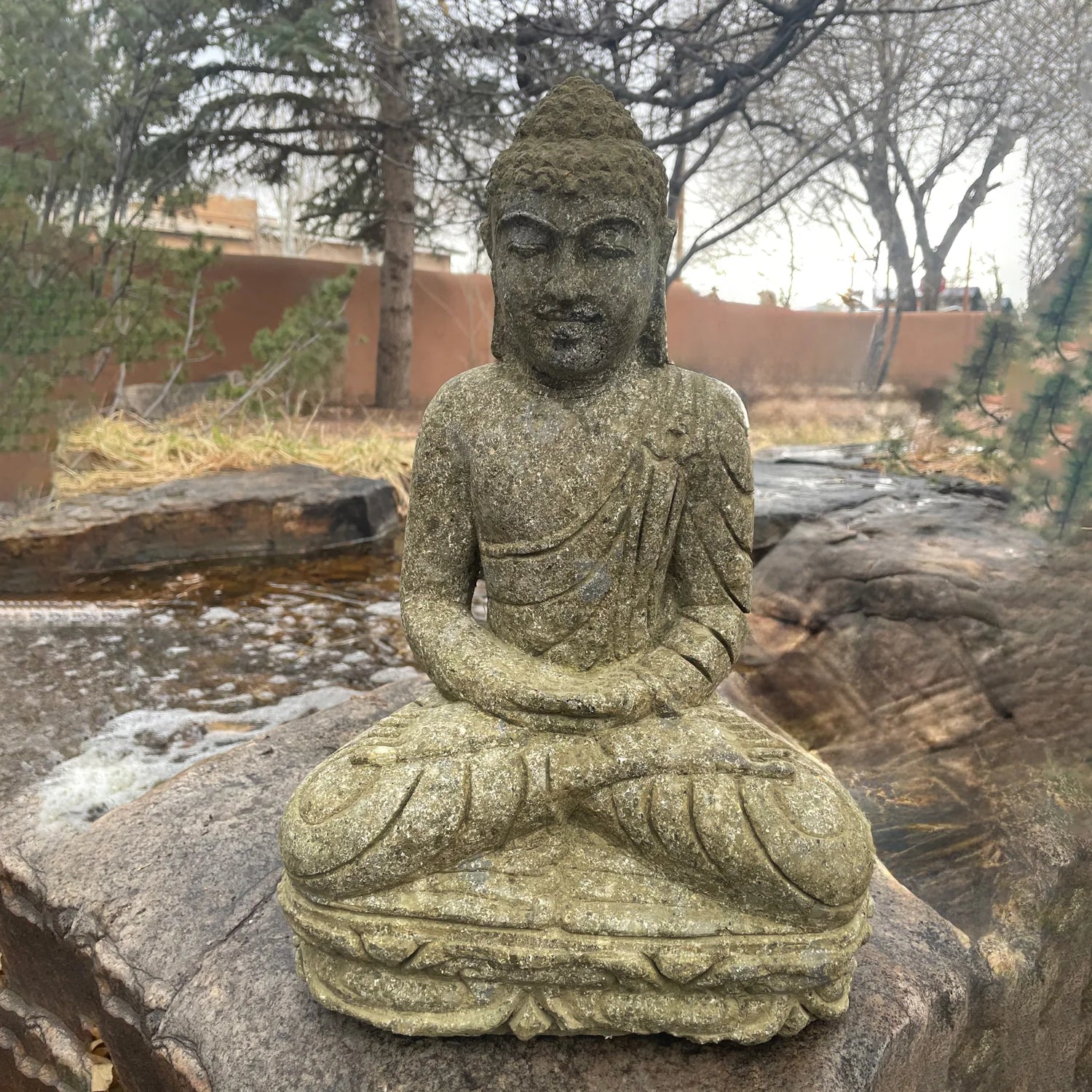 Zen Garden Statue: Seated Buddha、mySite、topwebapps