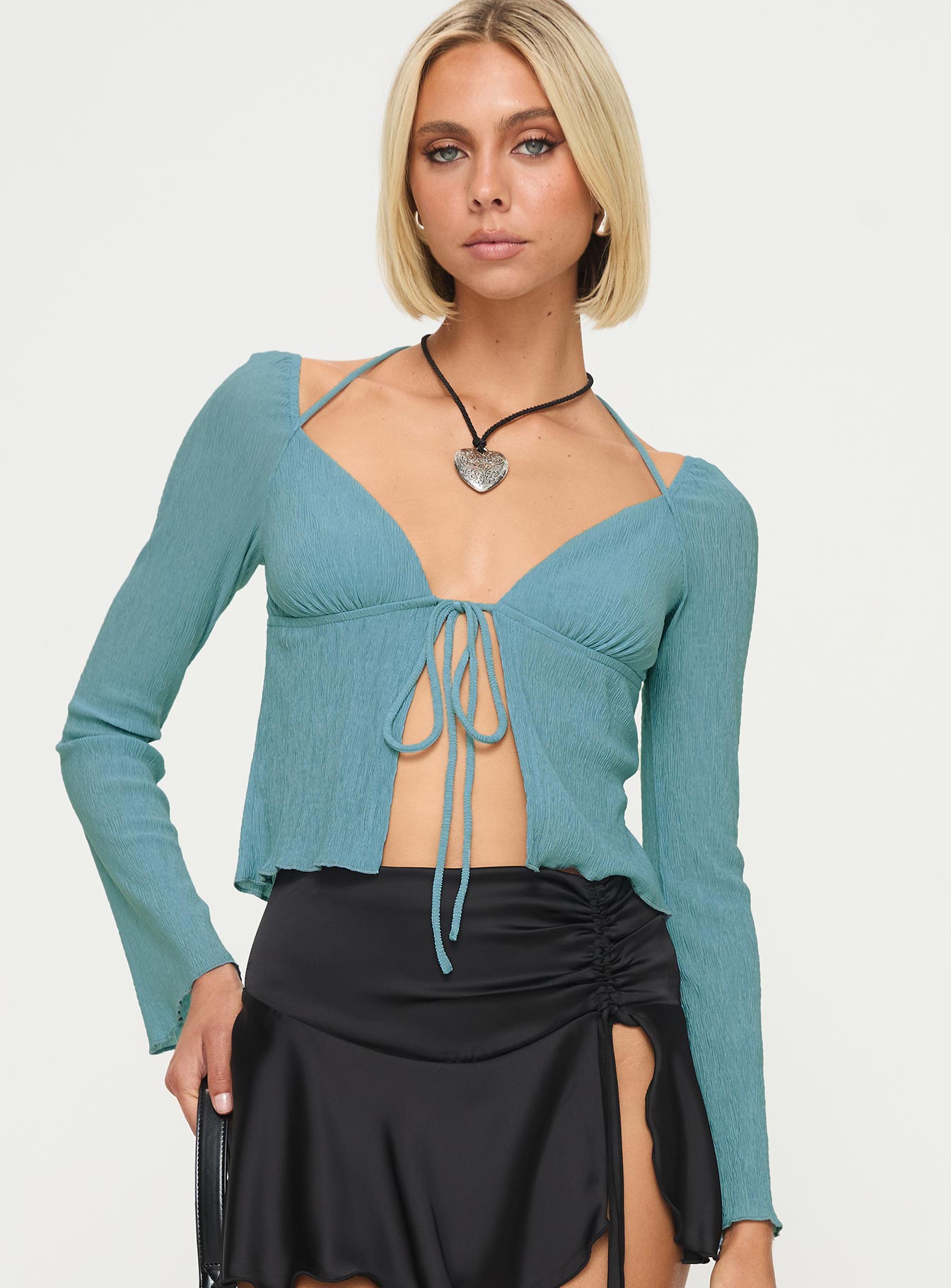 Chantria Long Sleeve Halter Top Blue、mySite、solidvoid