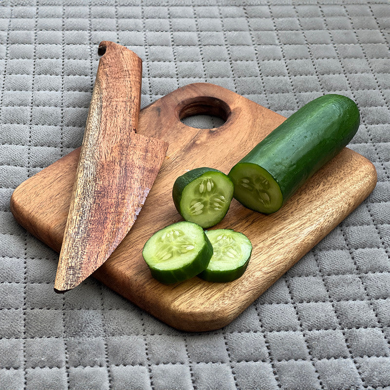 Kids Acacia Wood Cutting Board with Wooden Knife | Food Grade Finish | Brown、mySite、camillekostekn