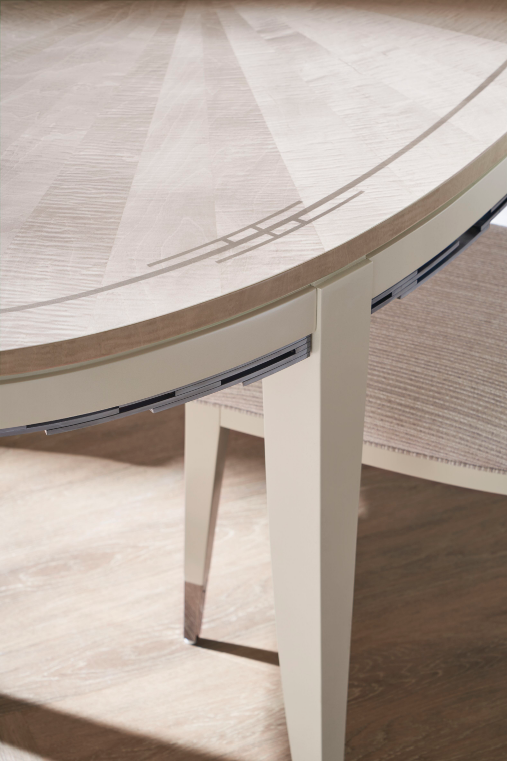 Gray Maple Oval Dining Table | Caracole Coronet、mySite、neckold