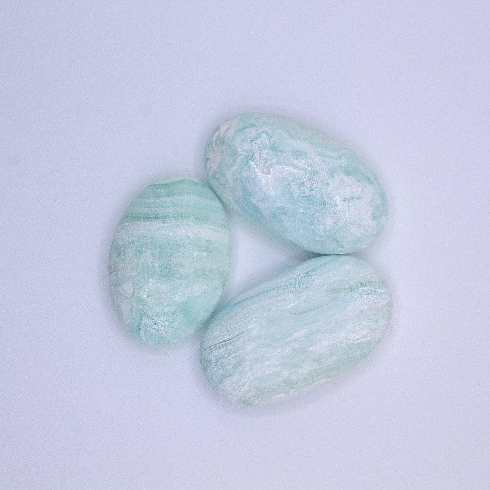 Blue Caribbean Calcite Palm Stones-AAA Premium Quality、mySite、hinf8tx79
