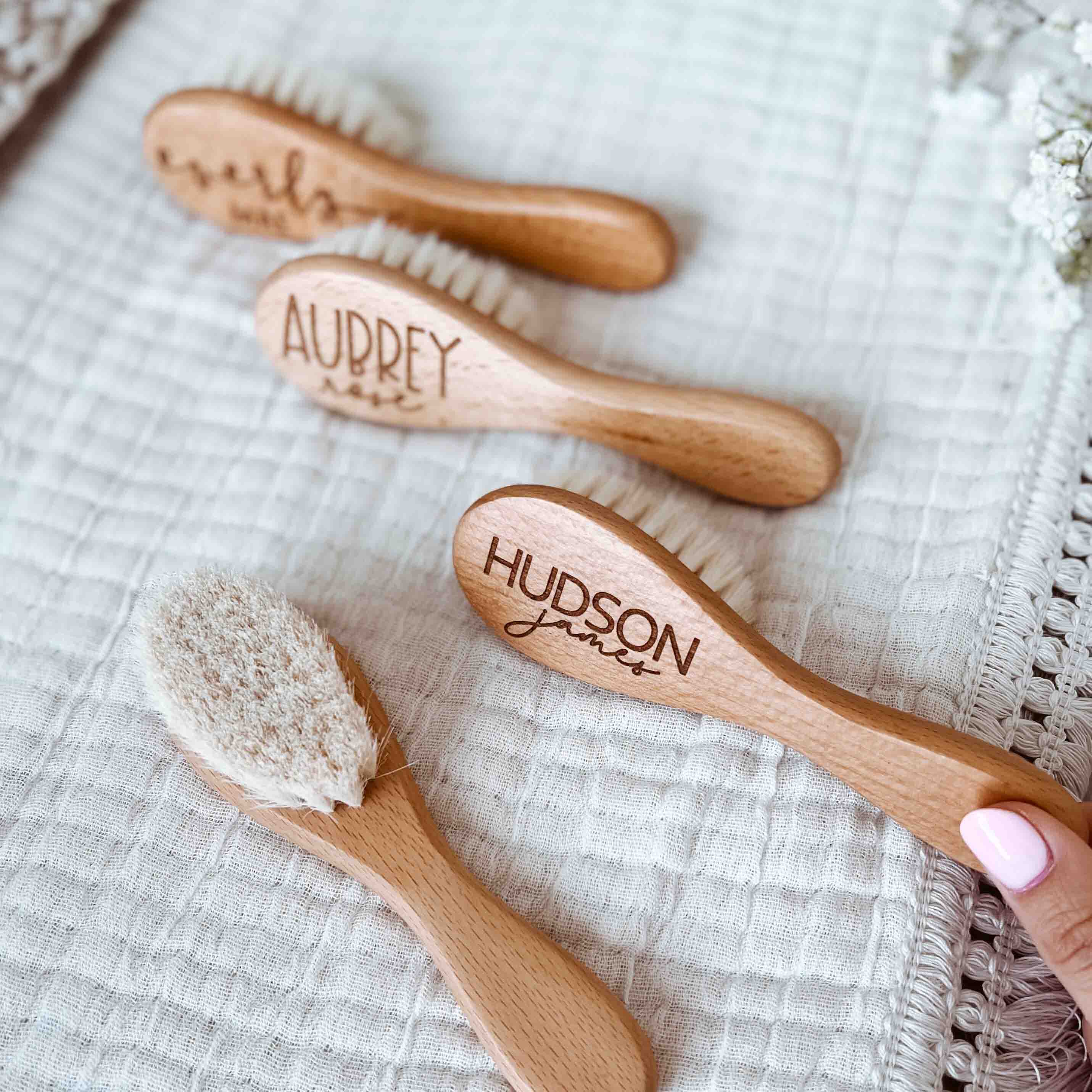  Personalized Wooden Baby Brush、mySite、layawaytickets