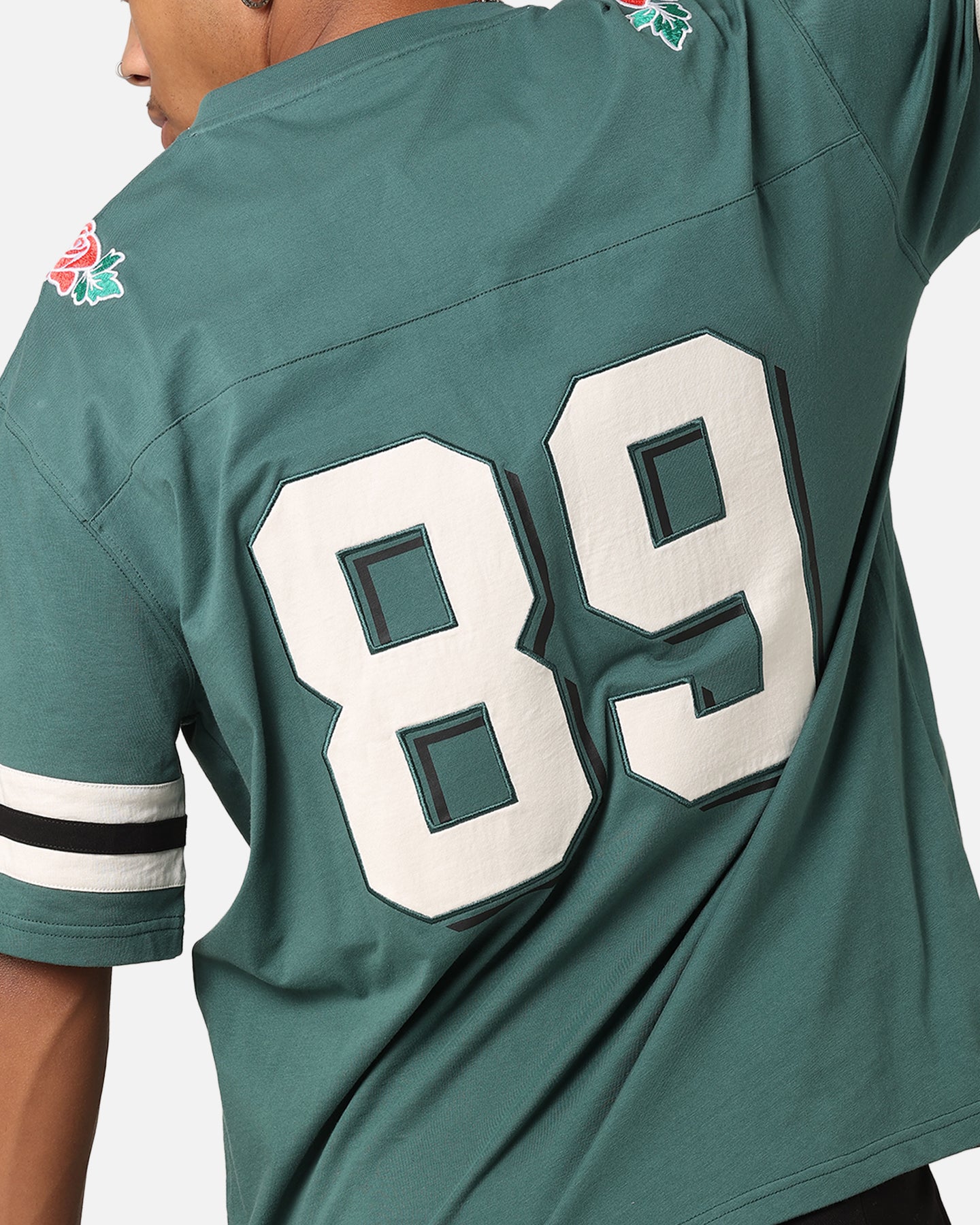 {product_title} - {shop_name}