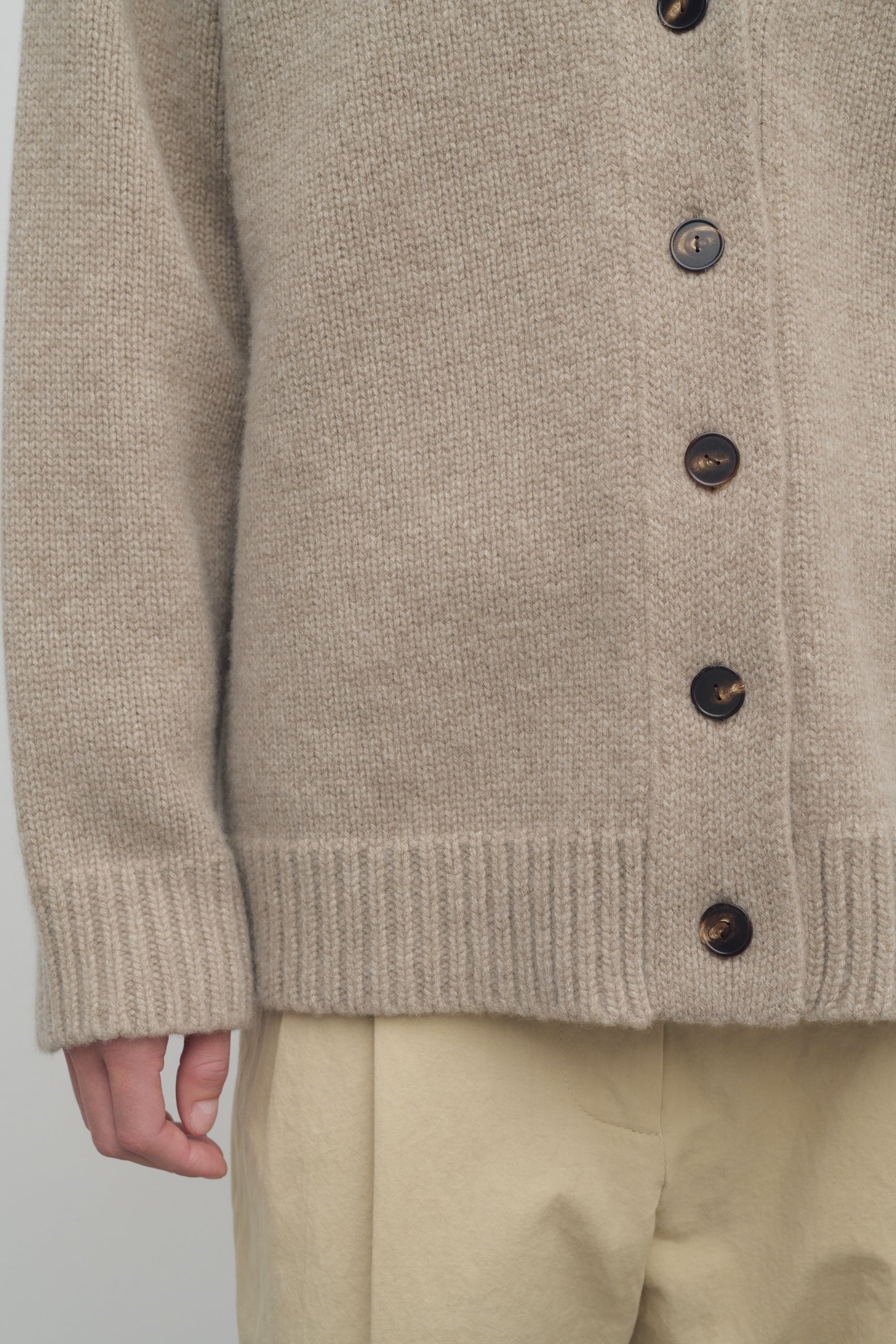 Jarko Cardigan in Wool and Cashmere、mySite、aoinhome