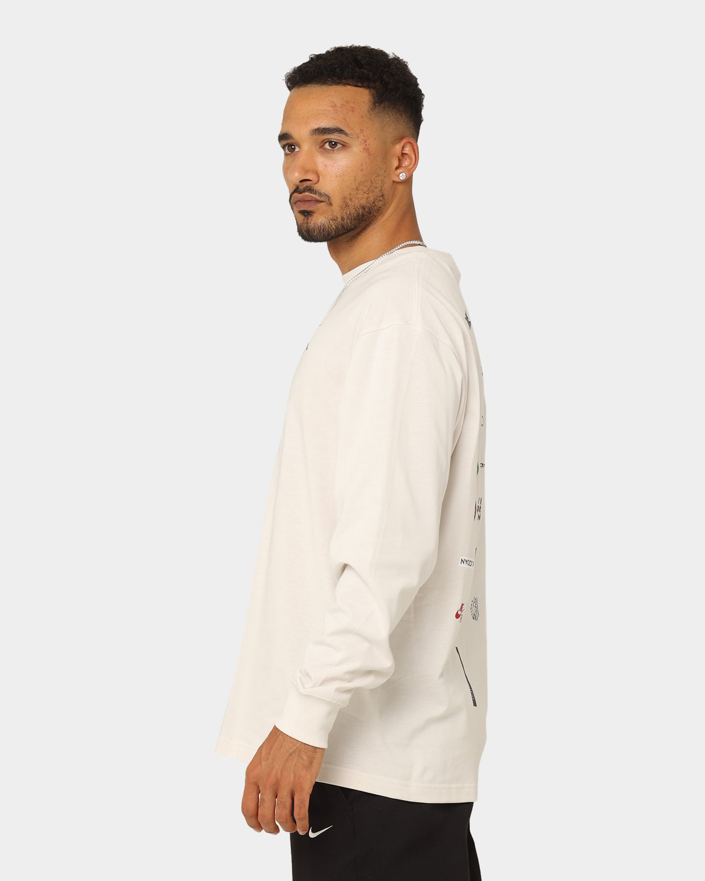 Jordan Flight Heritage 85 Graphic Crewneck Phantom、mySite、zt4zffjzw