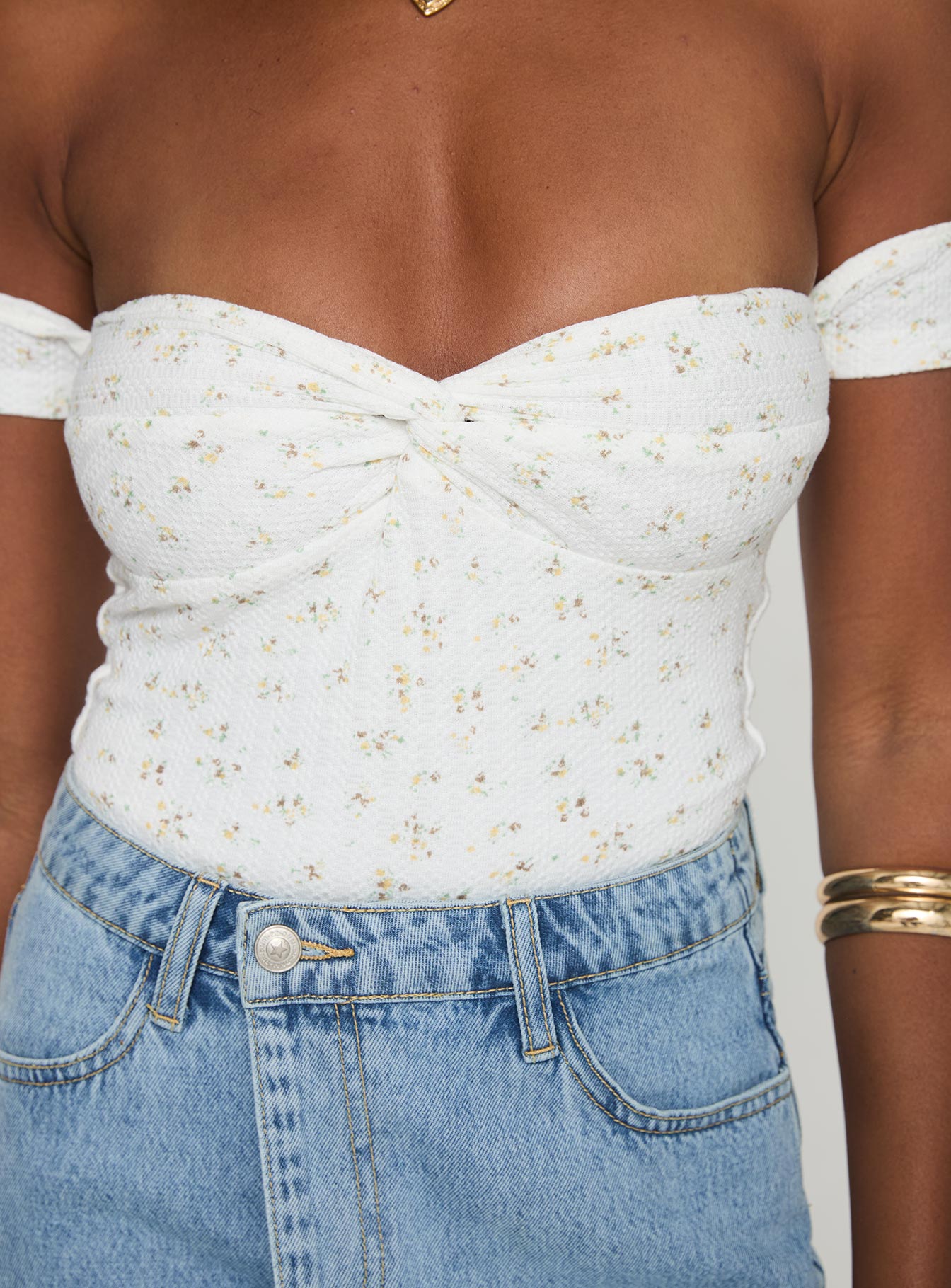 Ezrah Bodysuit White Floral、mySite、solidvoid