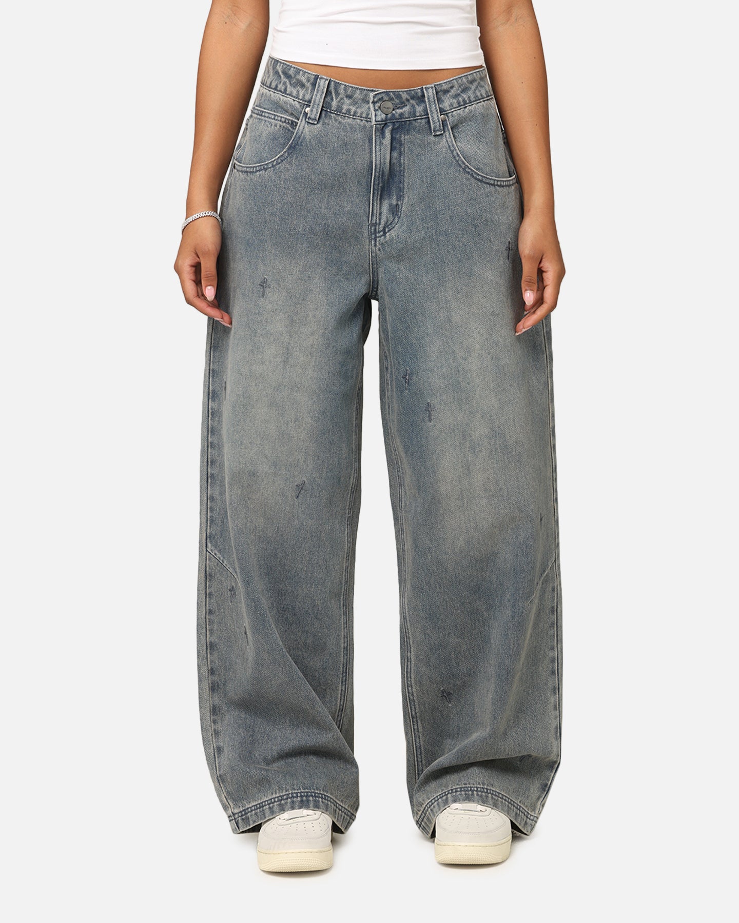 {product_title} - {shop_name}